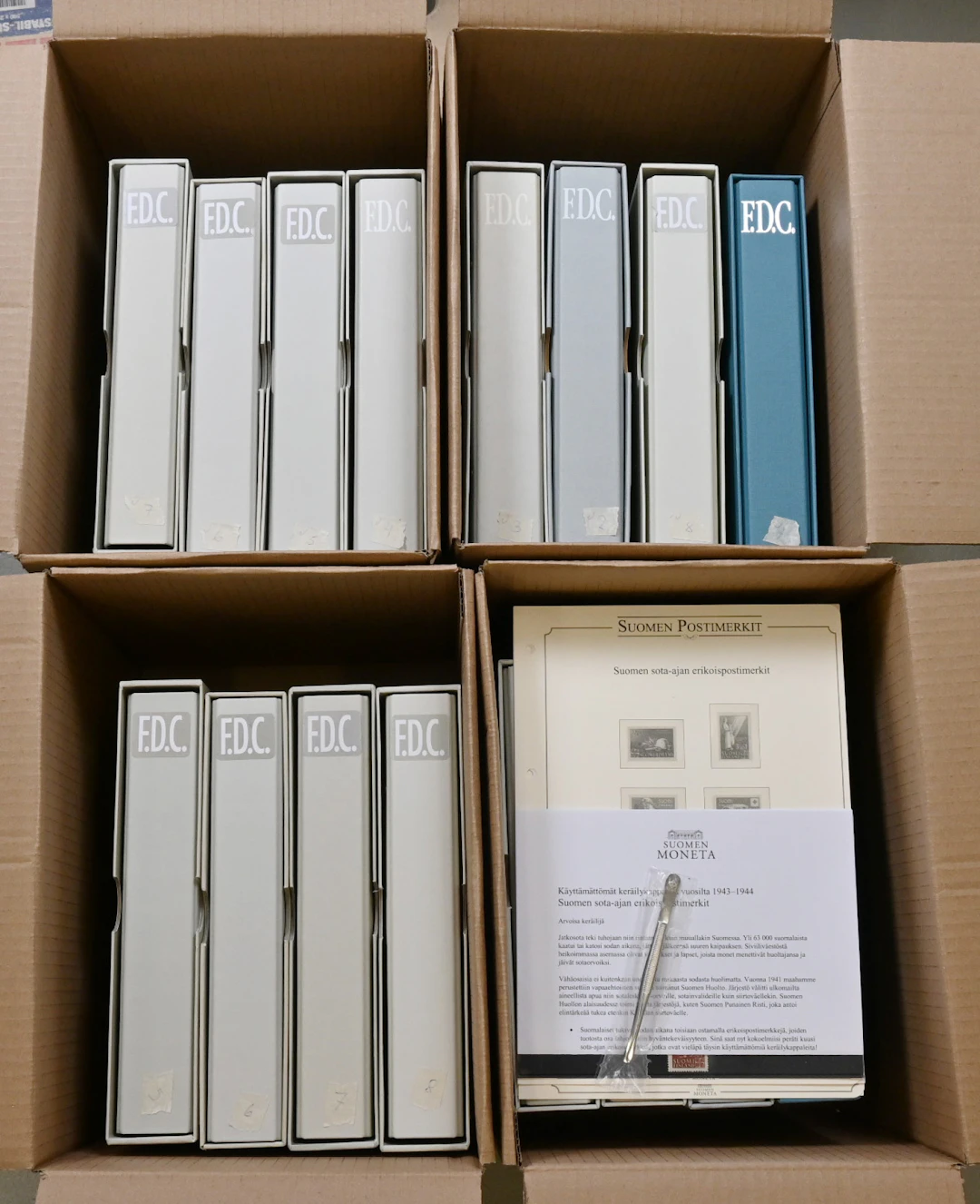 1990 - 2022 two FDC collections in albums, all collected twice! Total