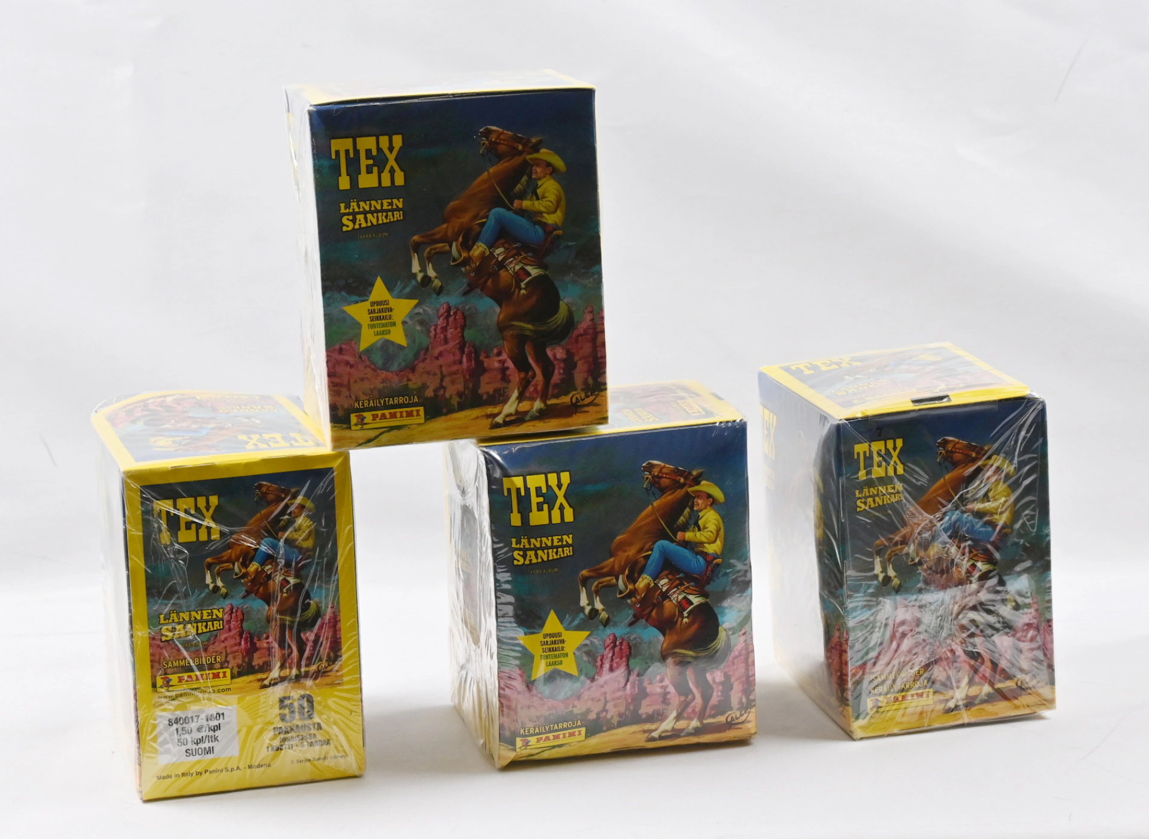 Tex Willer Panini 4 boxes, 50 packs in a box and 5 stickers as well