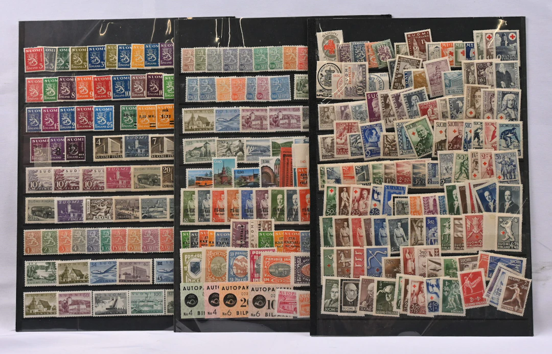 From the late 1800s onwards small mixed stamp material on stock pages