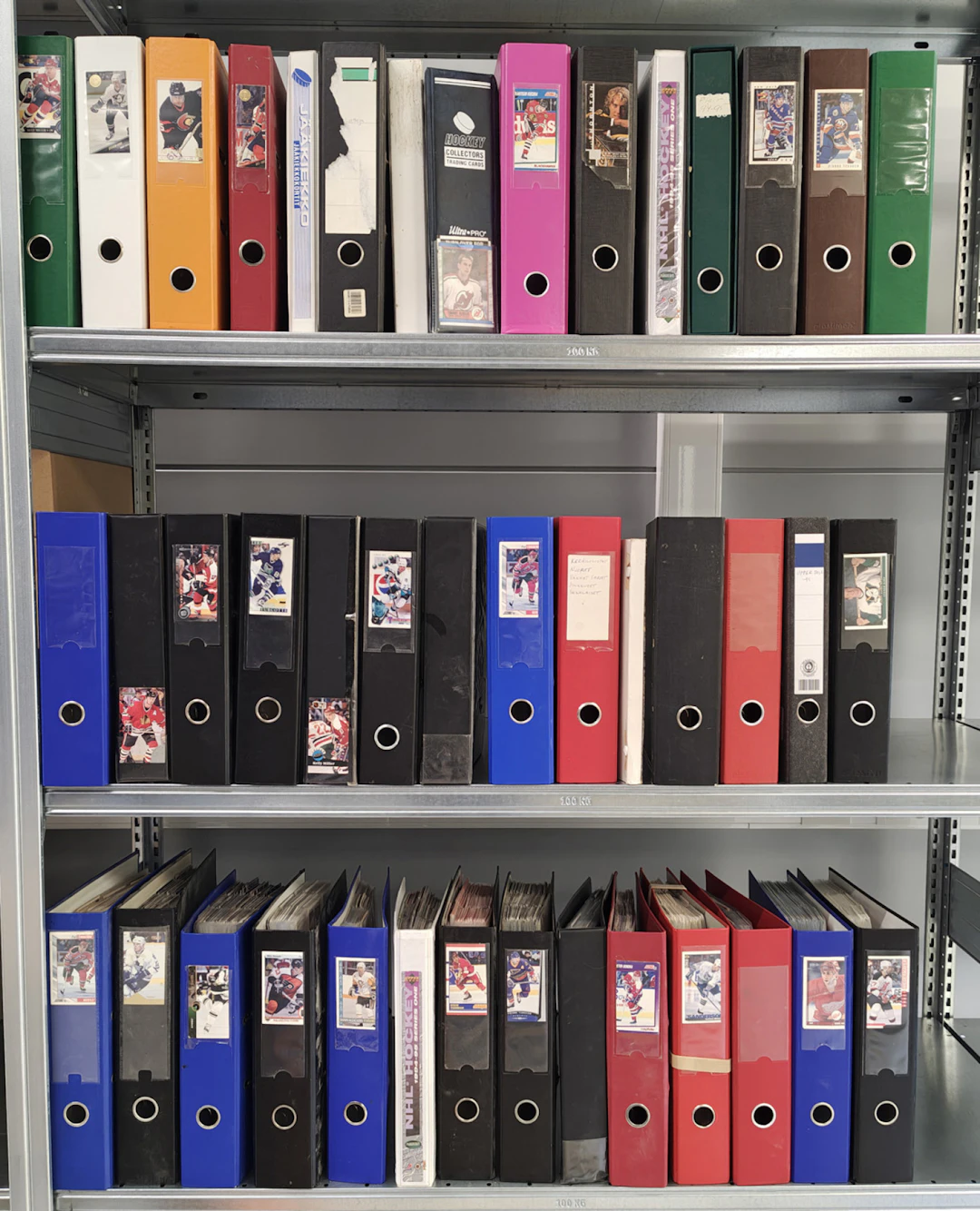 Hockey cards HUGE SELECTION in over 40 albums. Mainly 1990s NHL cards