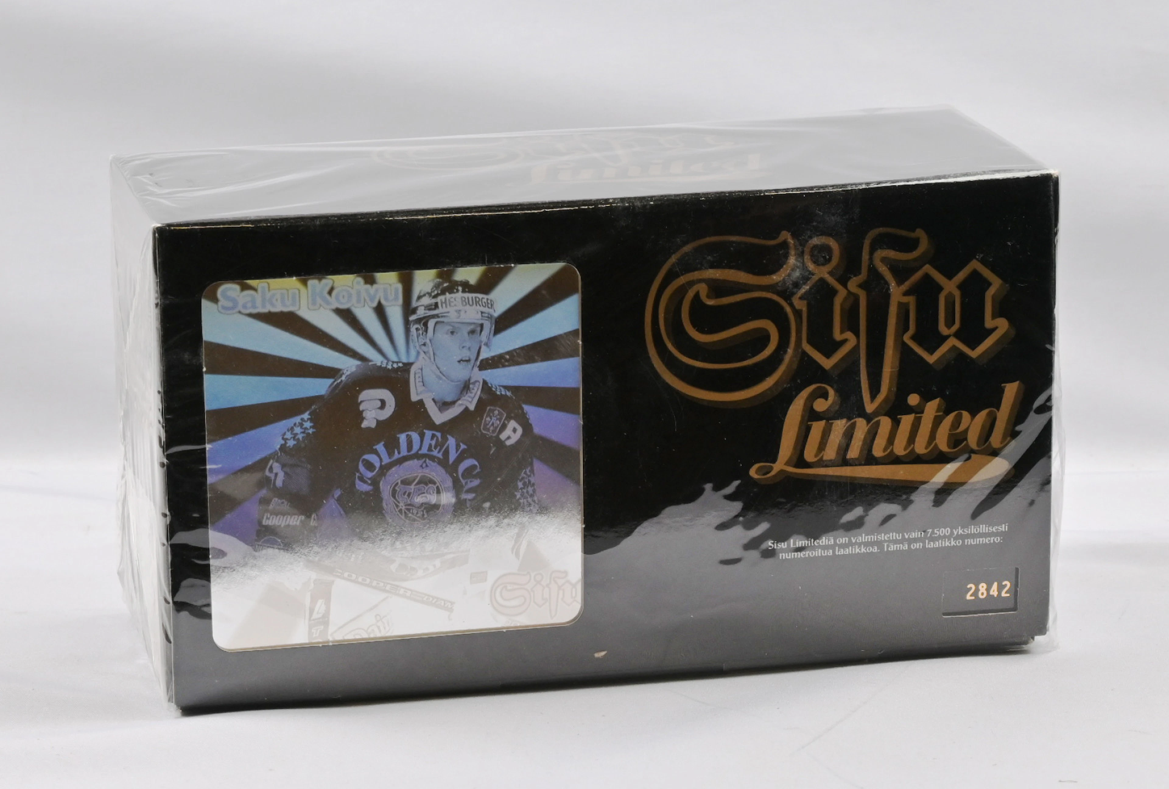 1995-96 Sisu Limited box
