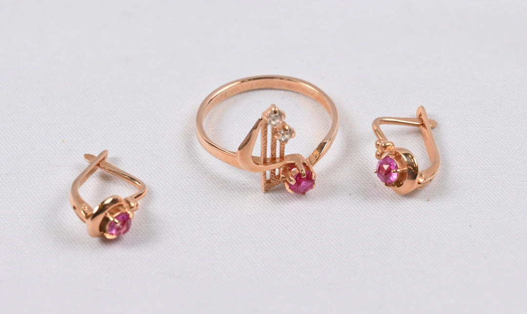 Ring and earrings with red stones, gold (583) from the Soviet Union.
