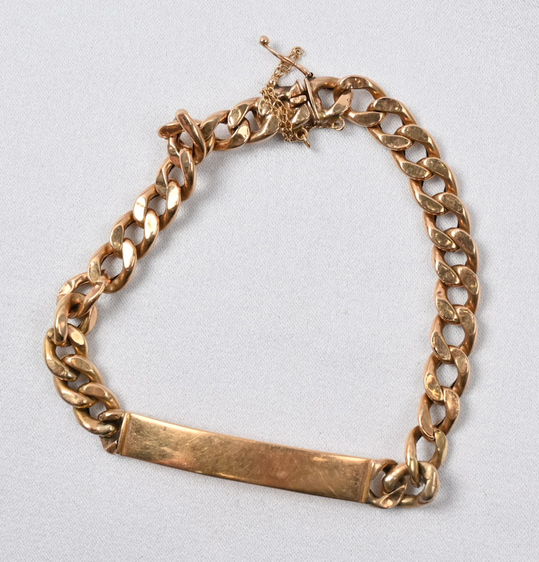 Bracelet, gold, weight 13.4 g.