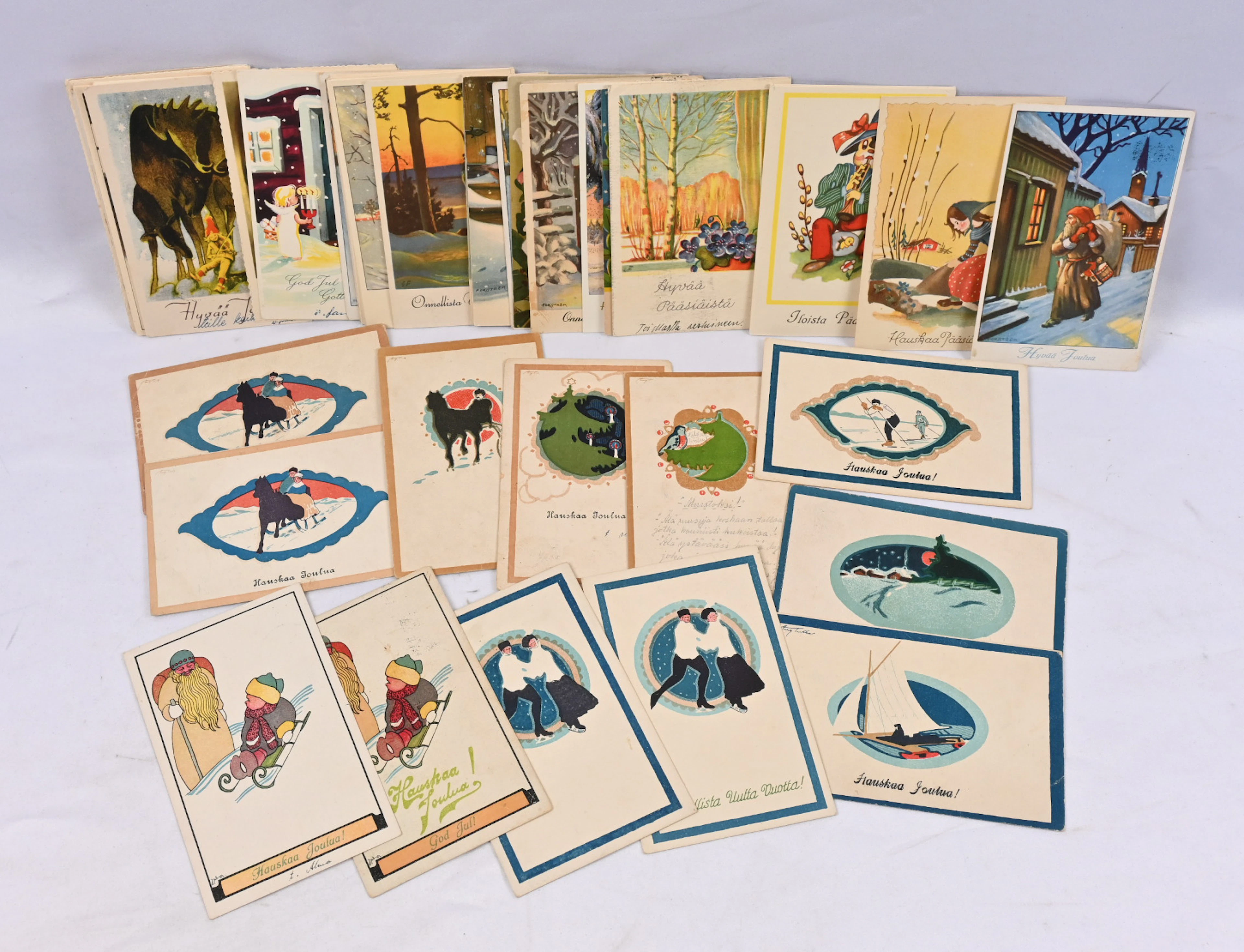 Over 300 artist cards, mainly old. Around half are signed, including