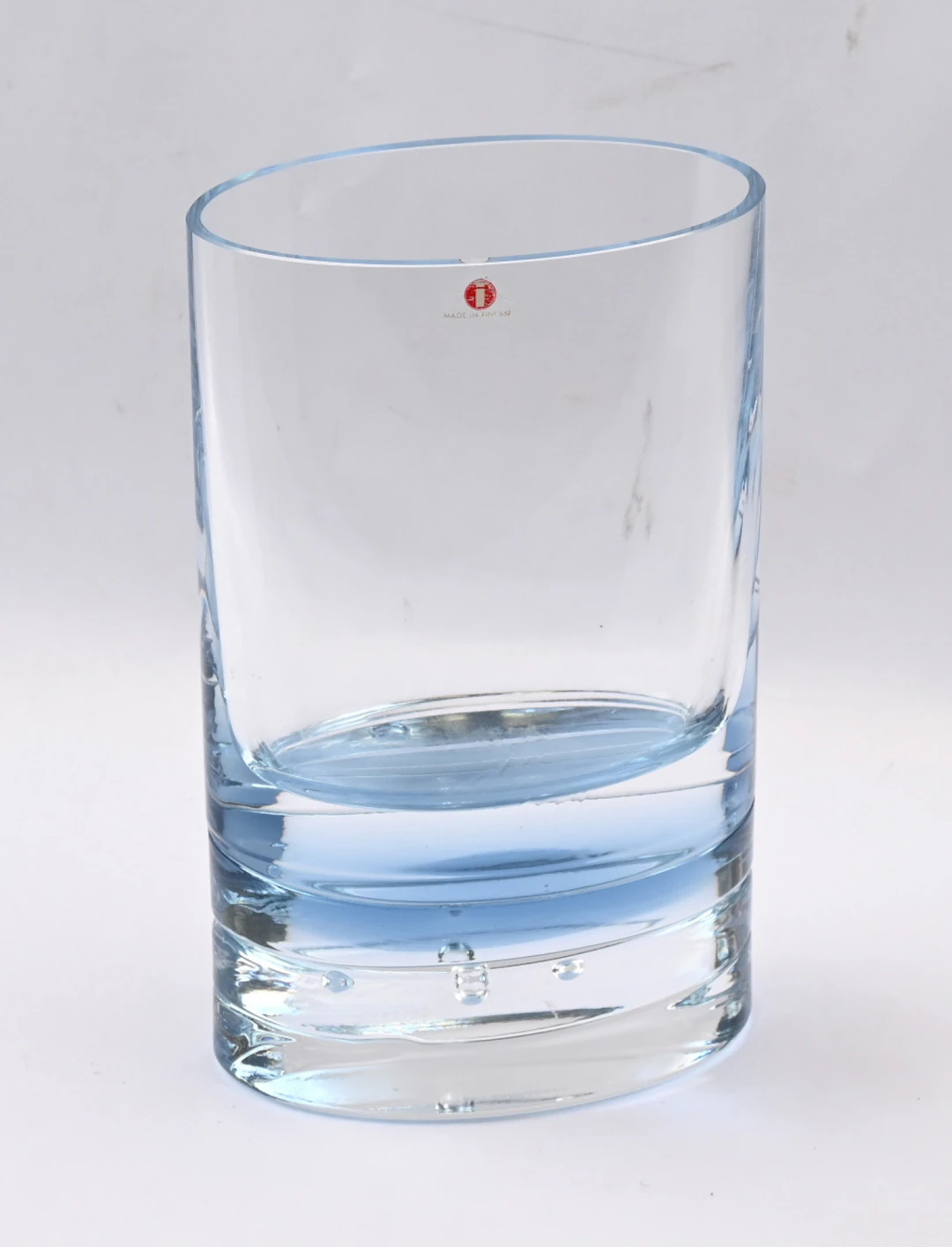 Timo Sarpaneva, Arktia vase, height approximately 20 cm. Normal signs