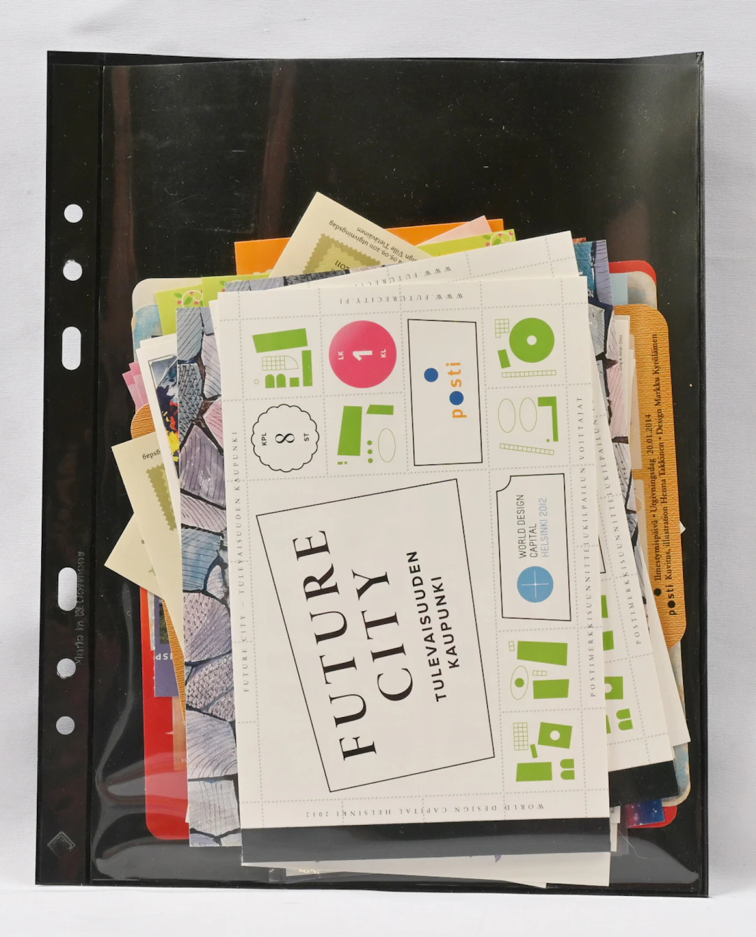 MNH ** forever stamps over 340 pieces in booklets, miniature sheets etc.