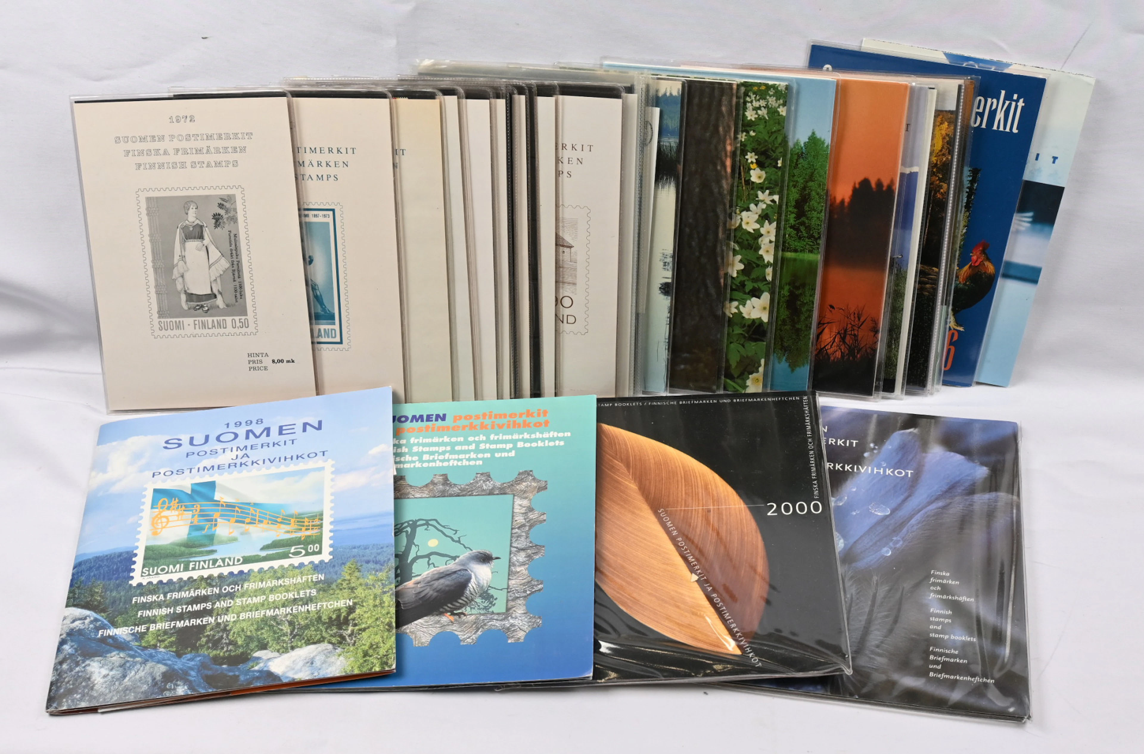 1972 - 2001 almost all year sets, only the booklet year sets are missing