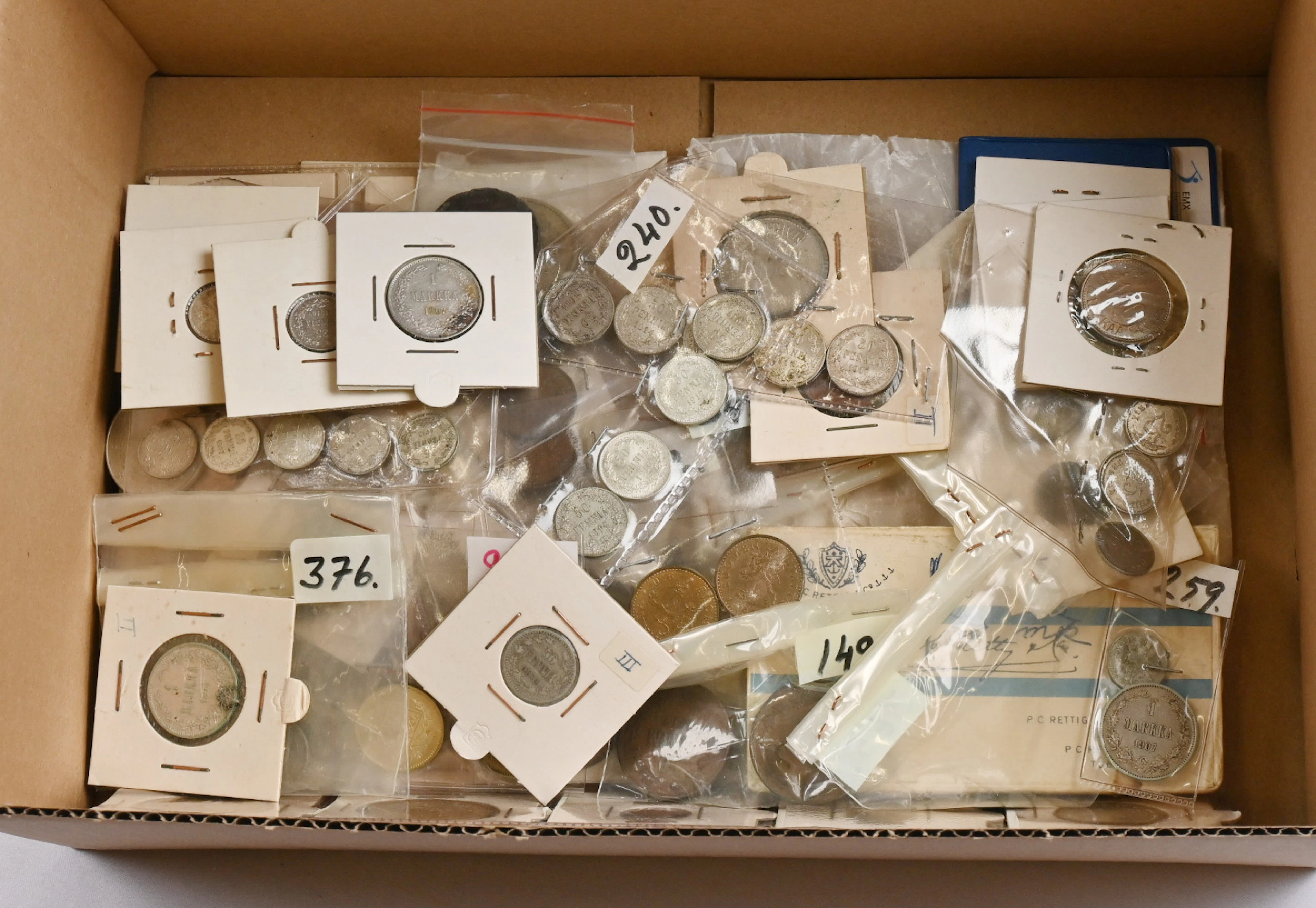 Discovery lot of coins, approximately 1 KG from different eras, eg.