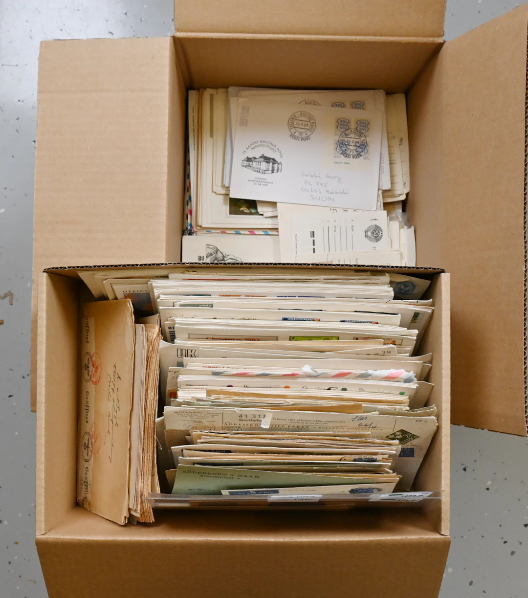 Foreign postal items approximately 7 KG box. Relatively new FDC and