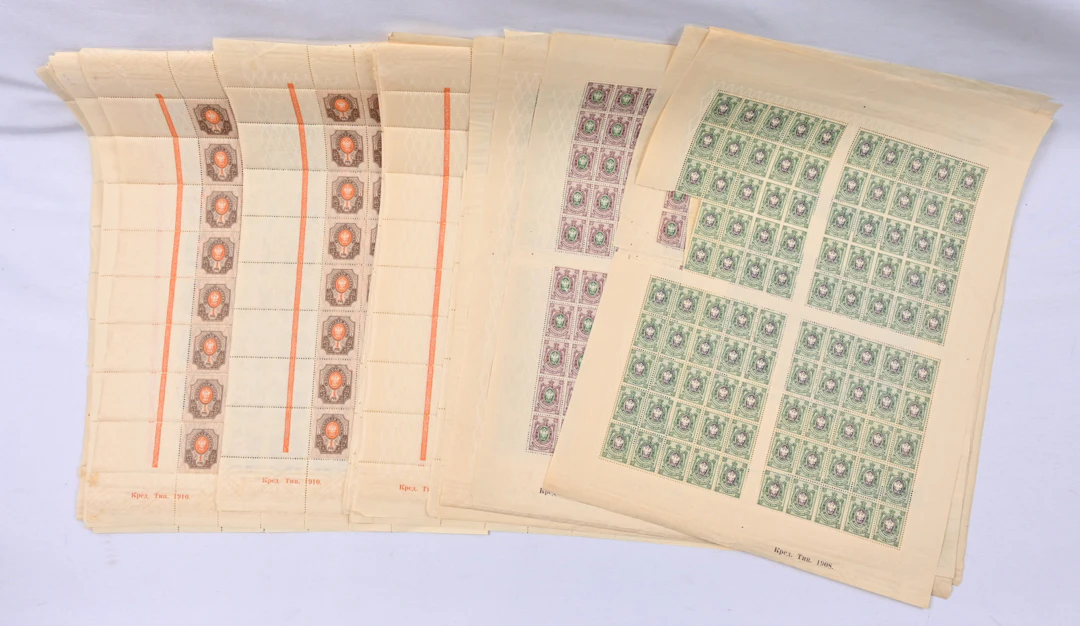 1908 definitives, selection of sheets and sheet parts. Included eg.