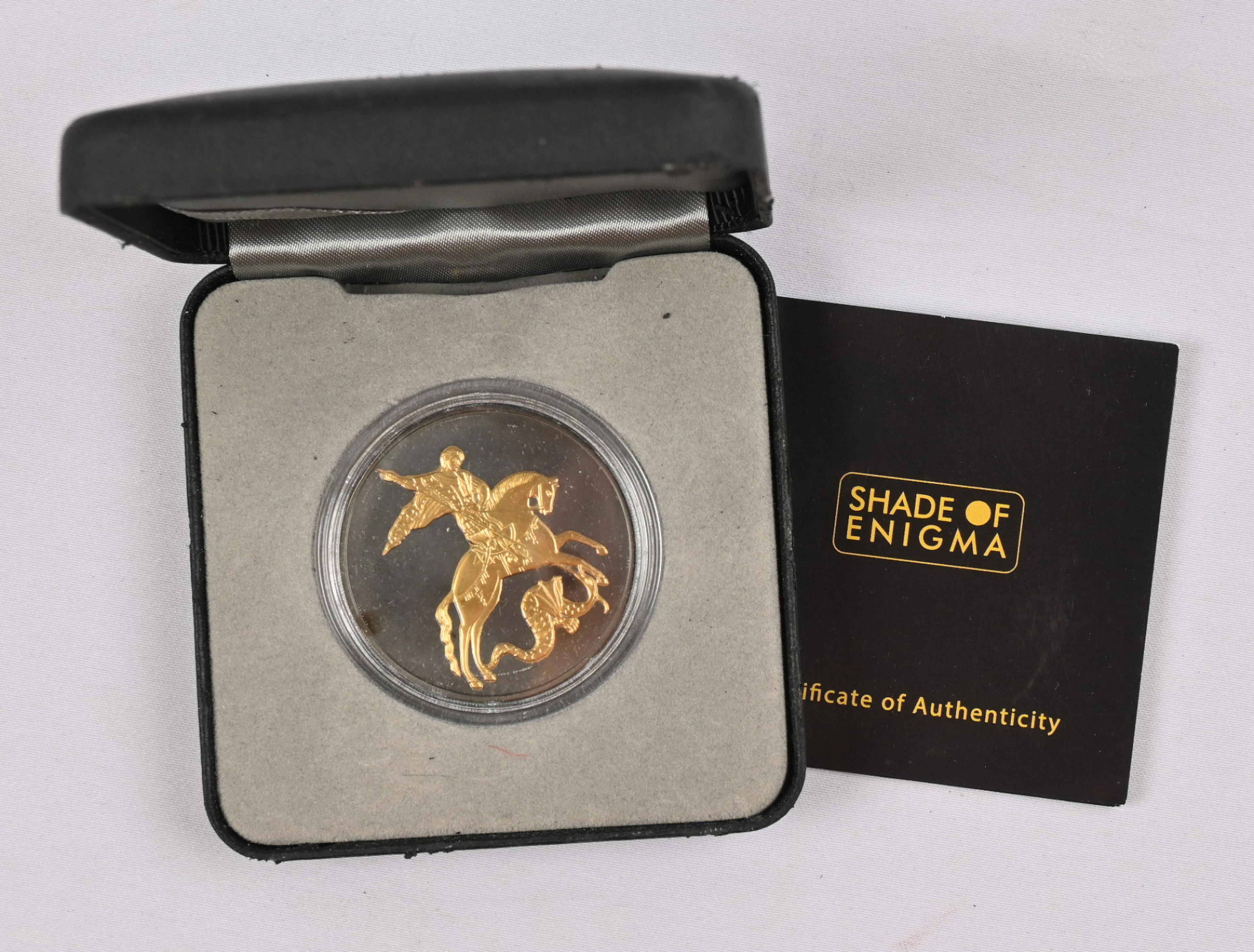 2015 3 Rouble ”Shade of Enigma”, magnificent gold- and ruthenium-plated