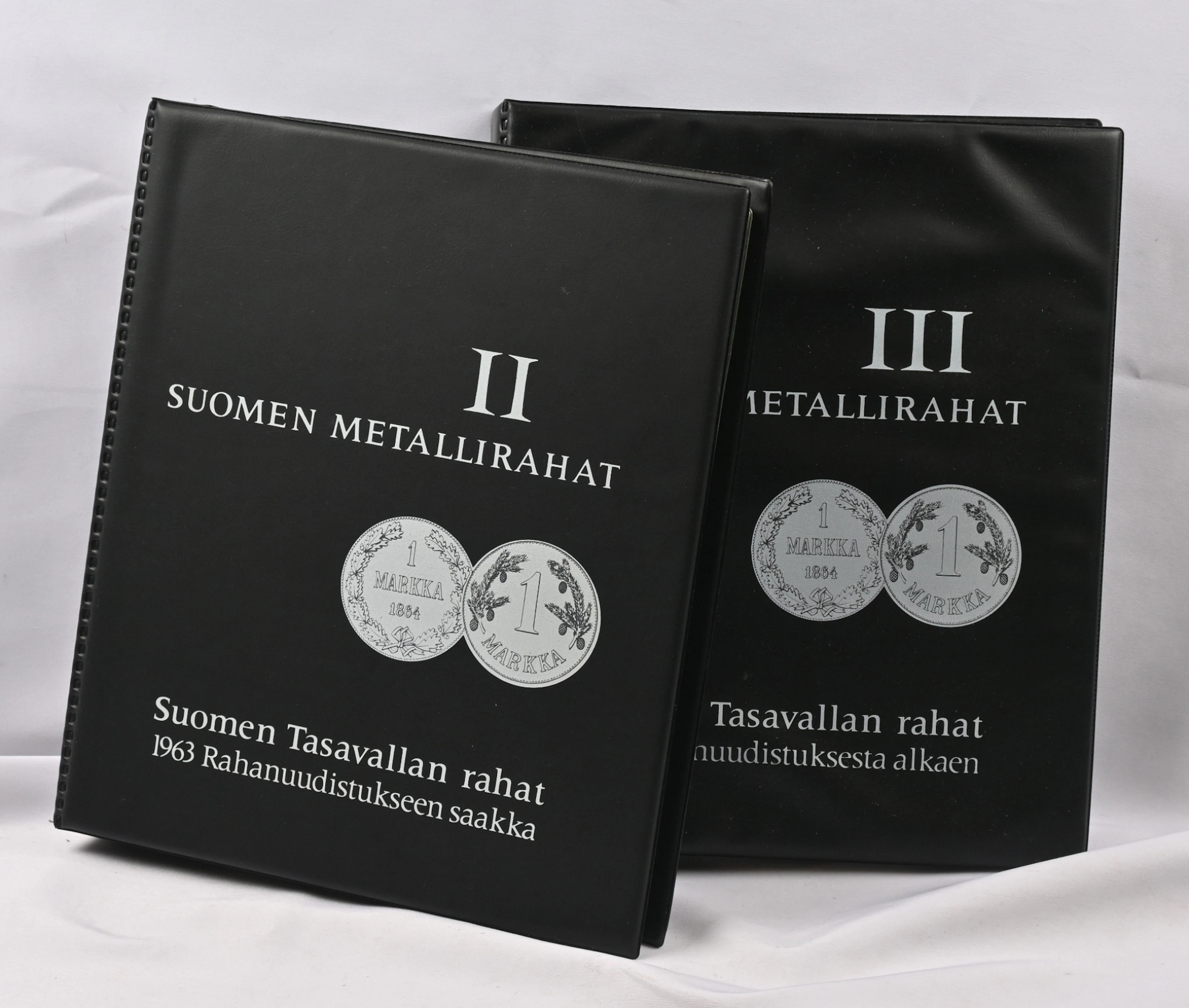 "Suomen Metallirahat II" album 1918 - 1962. Coins in basic condition.