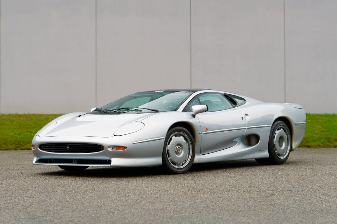 1993 Jaguar Xj220