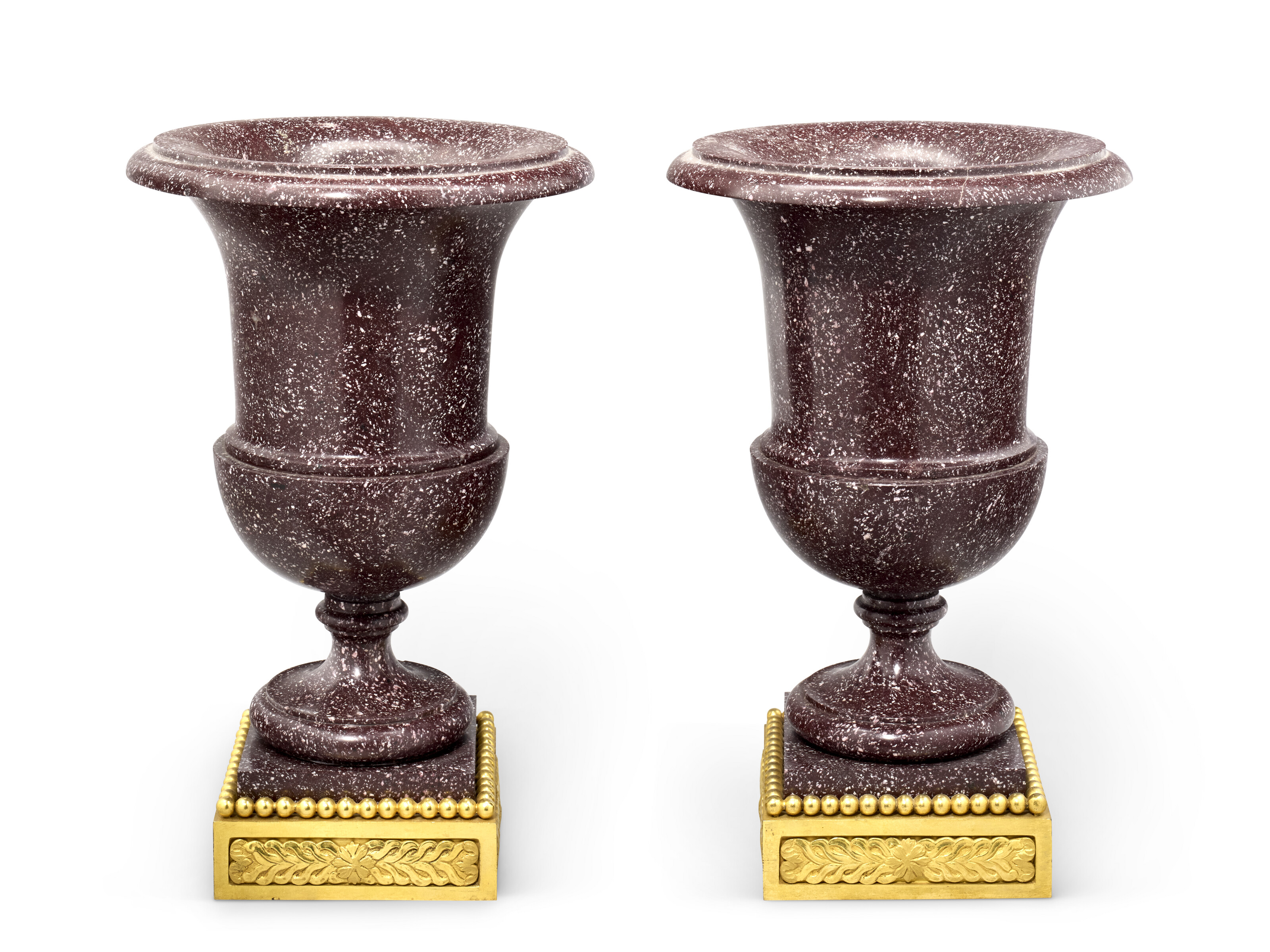 Paire De Vases Médicis De Style Louis Xvi