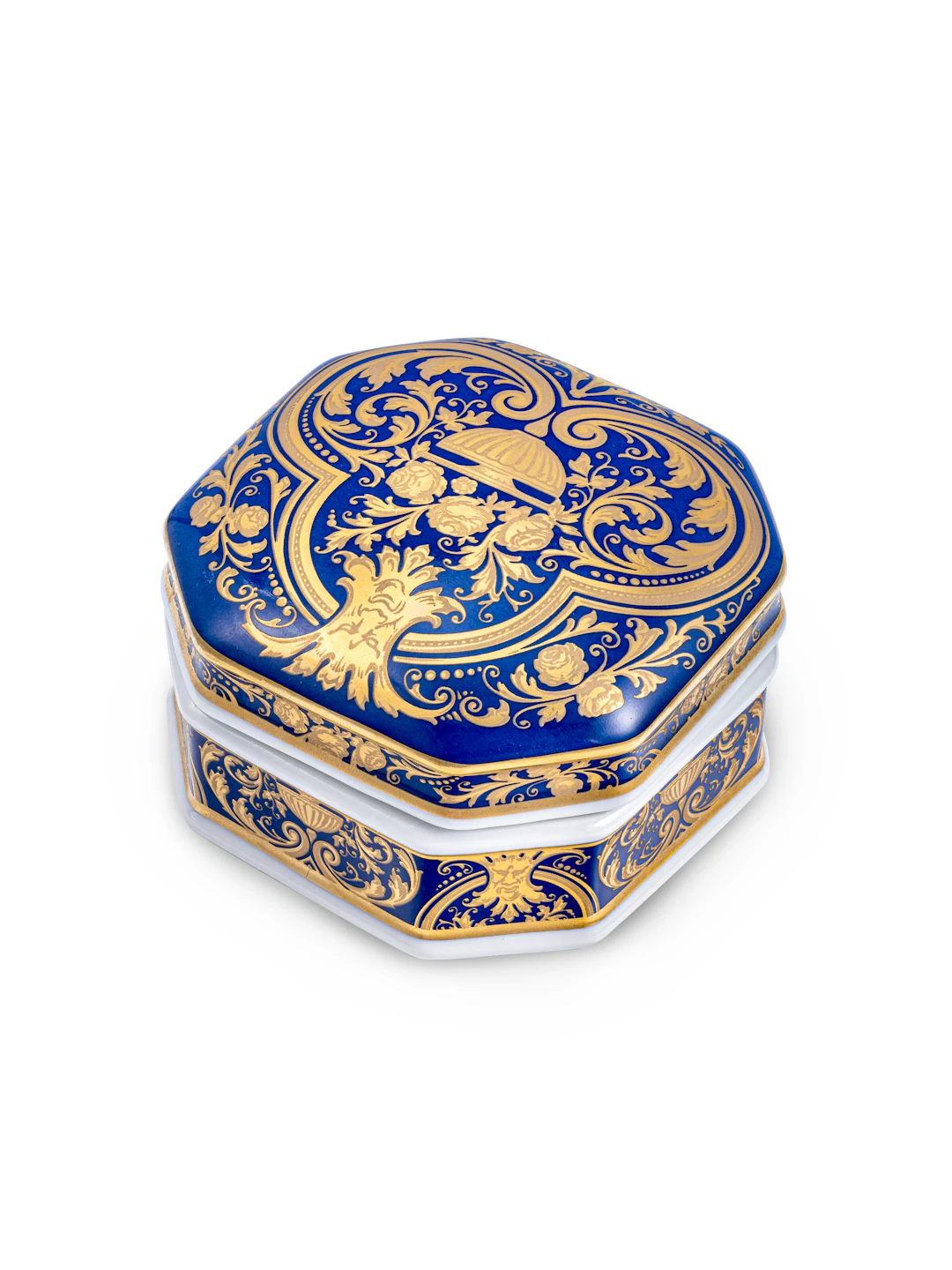 Patek Philippe, Porcelaine De Limoges Bonbonnière, Collection 2000