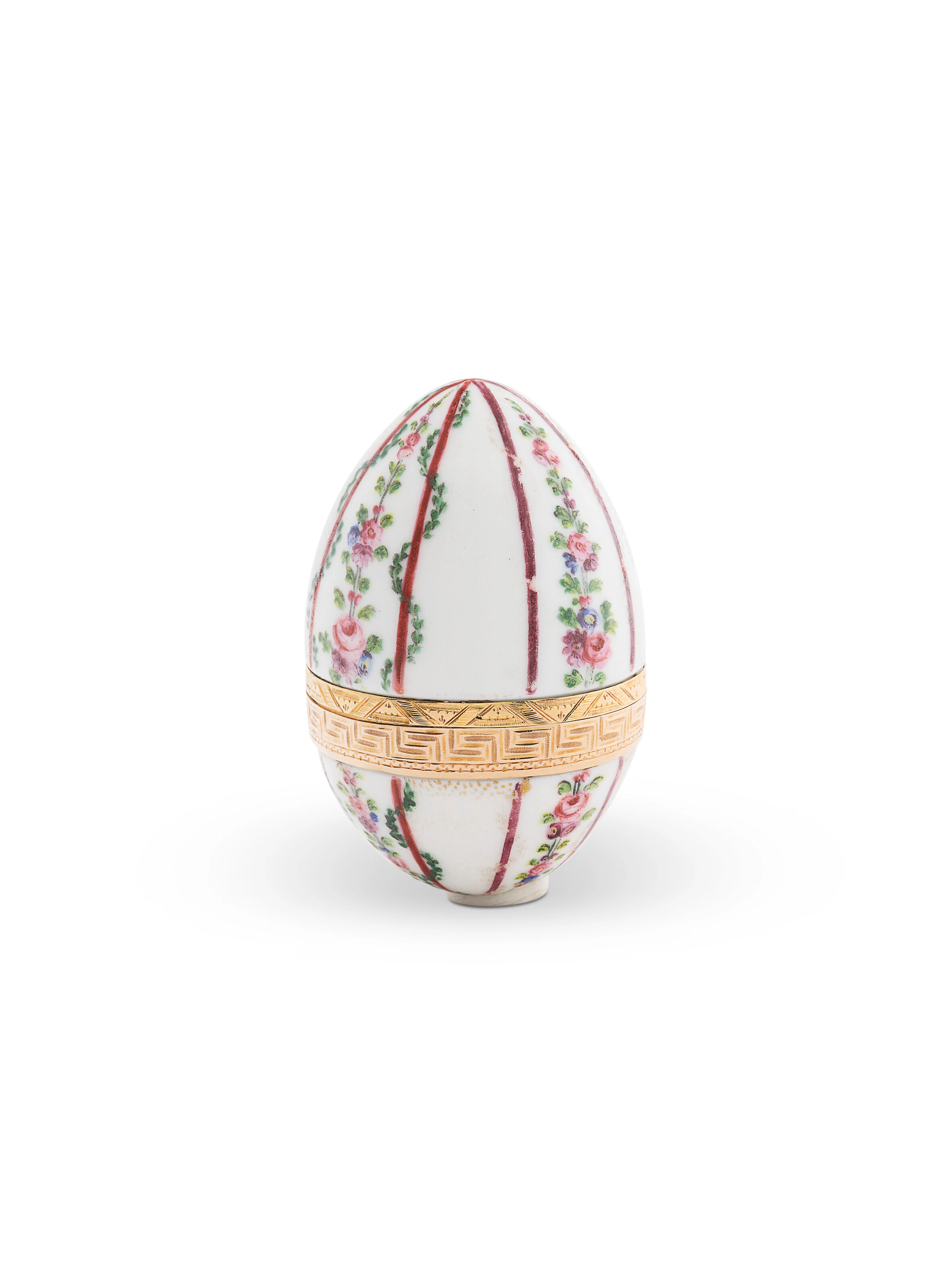 Boîte En Forme D’œuf En Porcelaine Tendre De sèvres Et Montures En