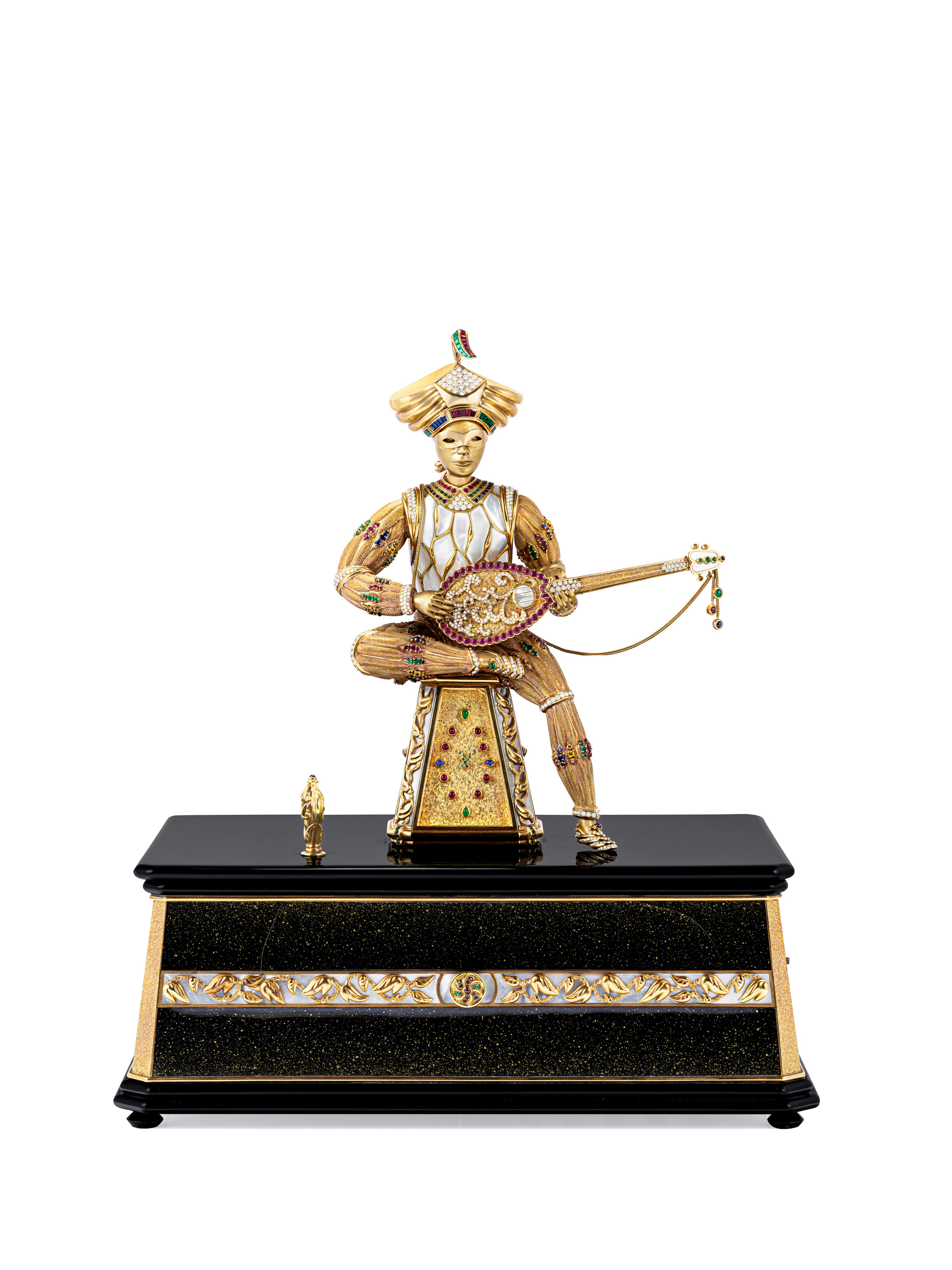 MAUBOUSSIN. AN EXTREMELY RARE AND IMPRESSIVE 18K GOLD, MOTHER-OF-PEARL