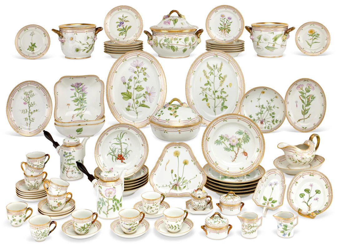 Partie De Service 'Flora Danica' En Porcelaine