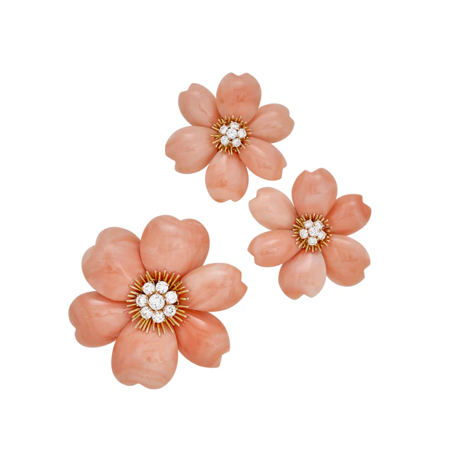 Van Cleef & Arpels Set of Coral and Diamond 'Rose De noël' Jewellery