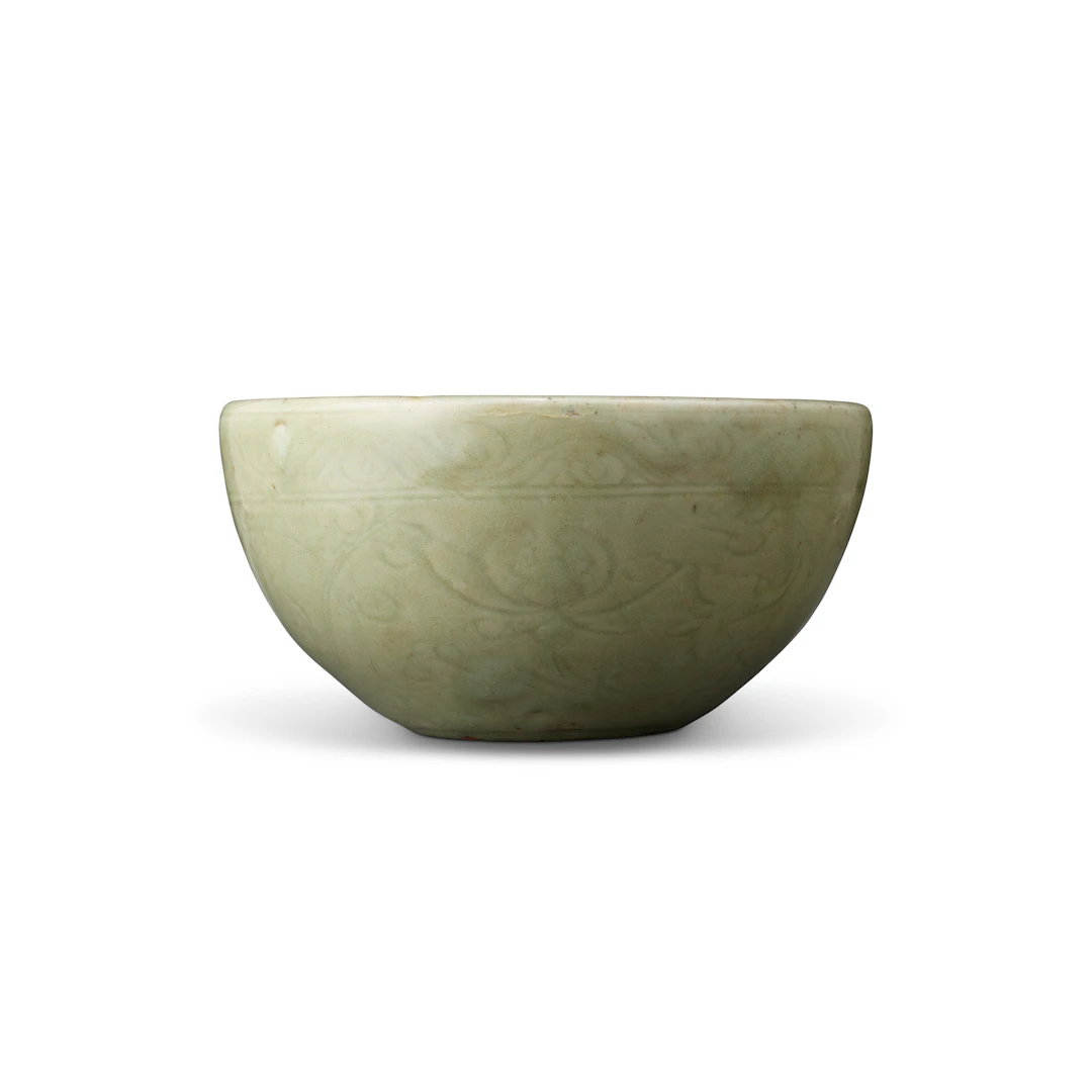 A Longquan Celadon-Glazed ‘Floral’ Warming Bowl
