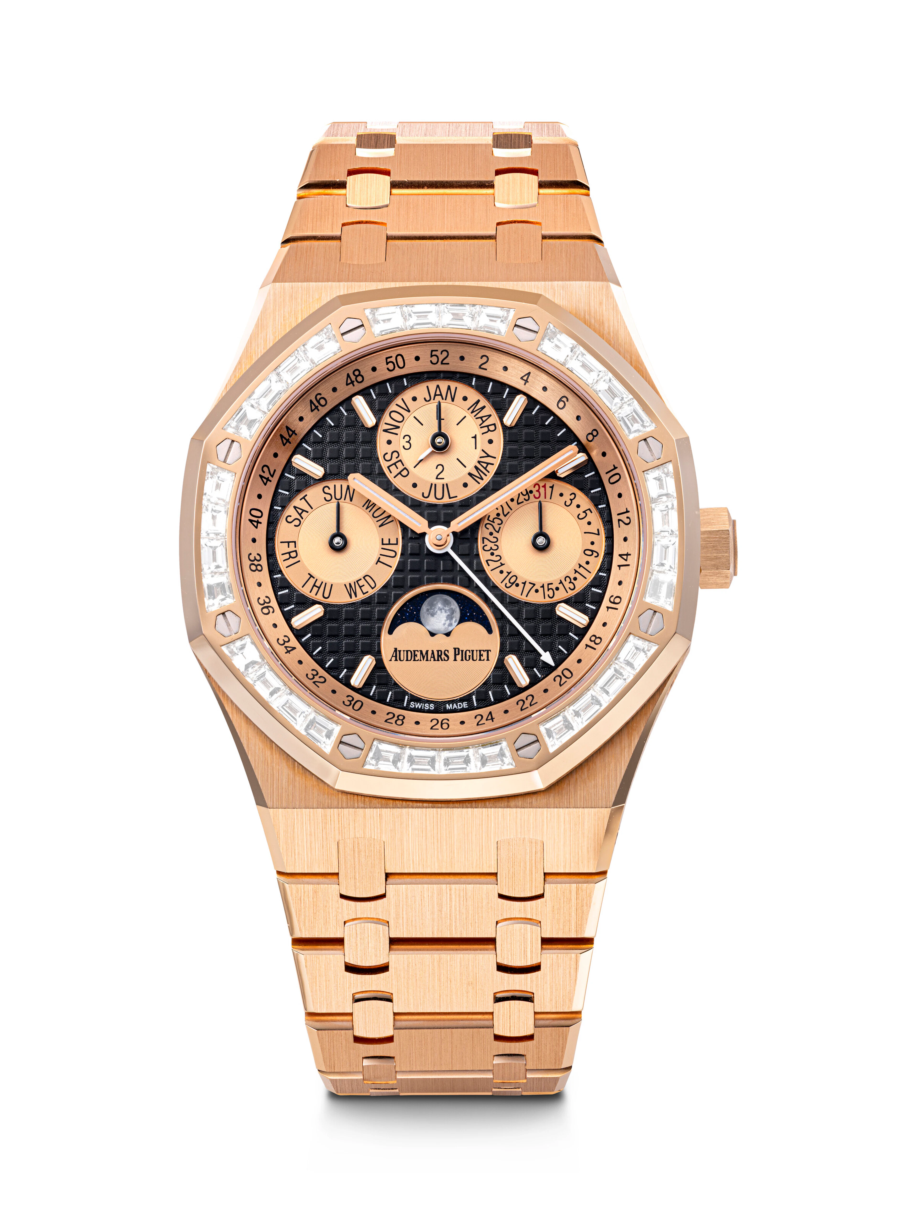 AUDEMARS PIGUET. A VERY RARE AND ATTRACTIVE 18K PINK GOLD AND BAGUETTE-CUT