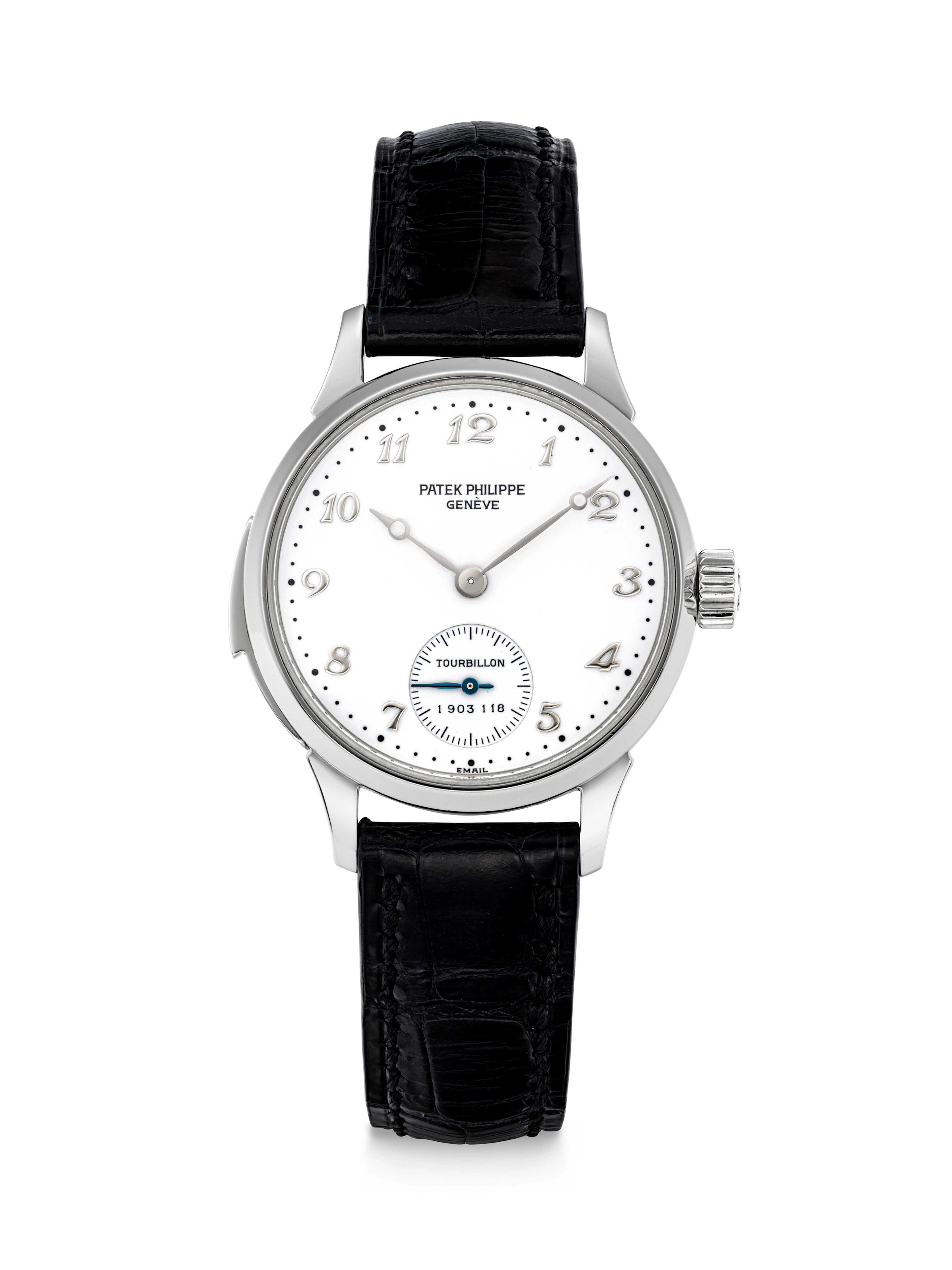 PATEK PHILIPPE. A VERY RARE AND ELEGANT PLATINUM MINUTE REPEATING