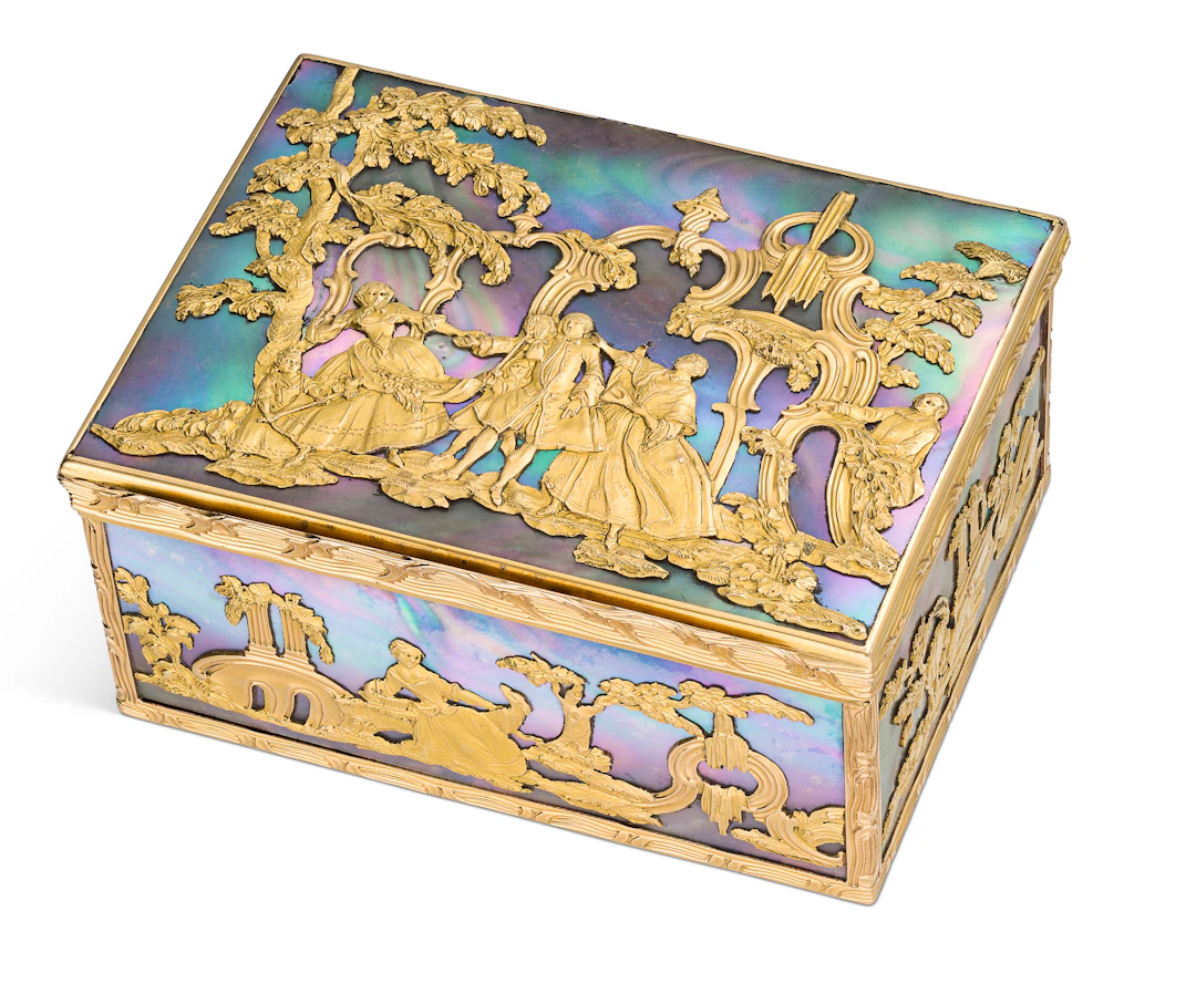 German Gold and Mother-Of-Pearl Snuff-Box, Berlin or Dresden, Circa 1750