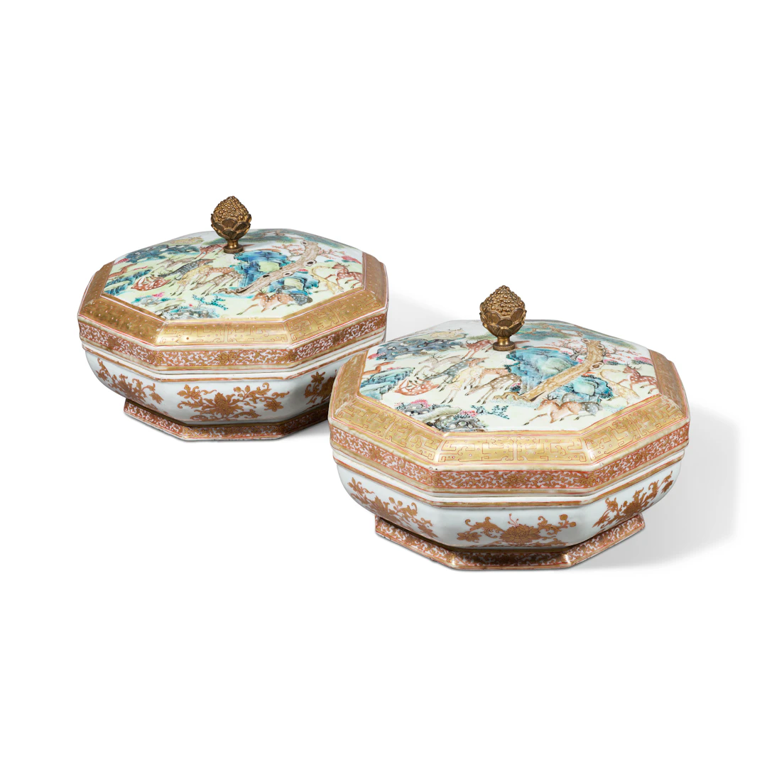 A Pair of Octagonal Famille Rose ‘Hundred Deer’ Boxes and Covers