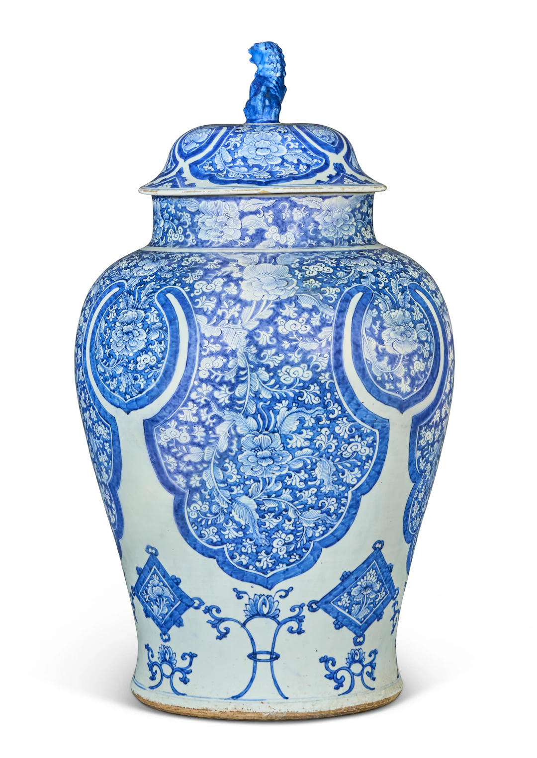 A Large Chinese Export Porcelain Blue and White Vase and Cover