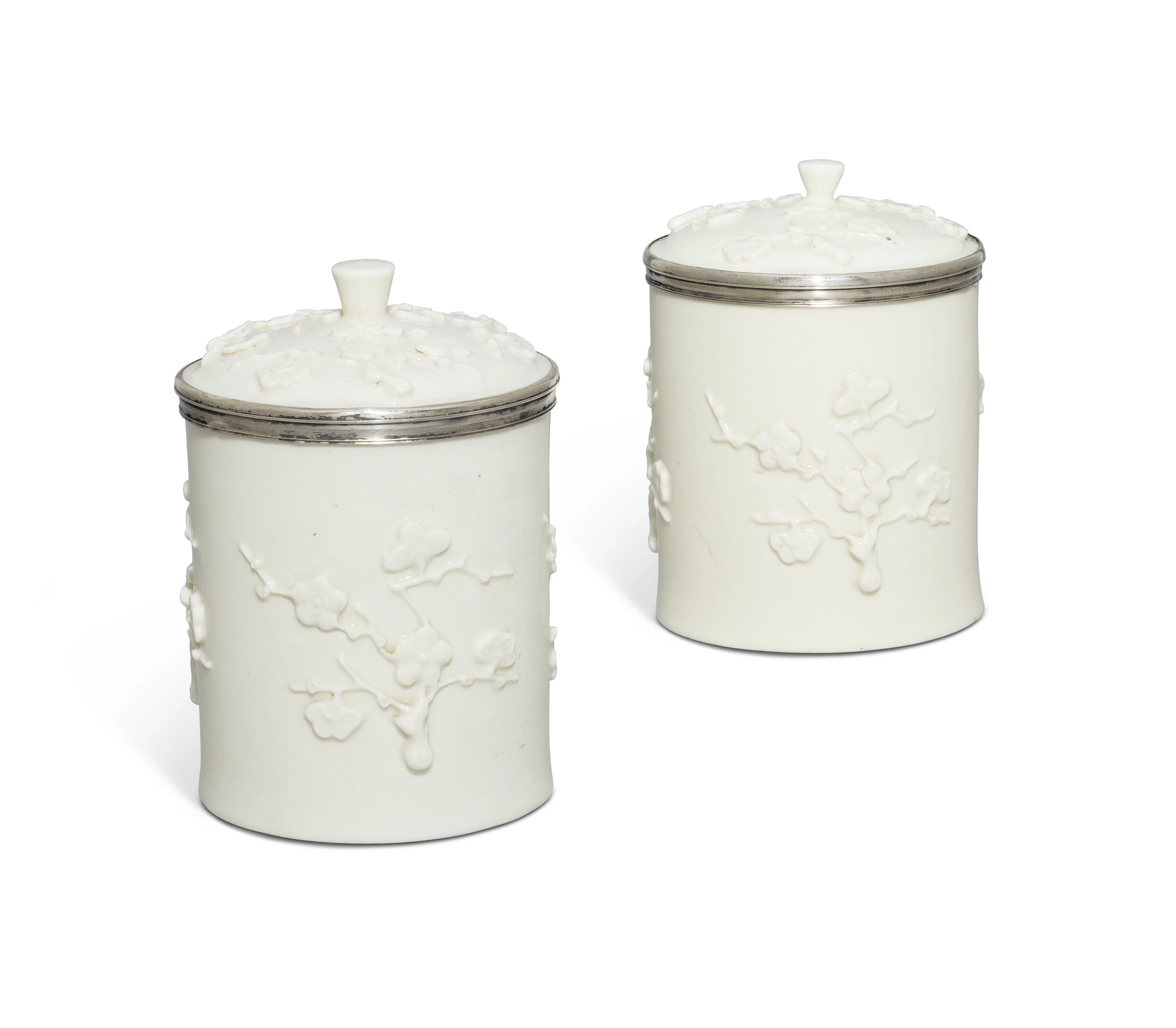Paire De Pots À Pommade Et Leurs Couvercles En Porcelaine Blanche