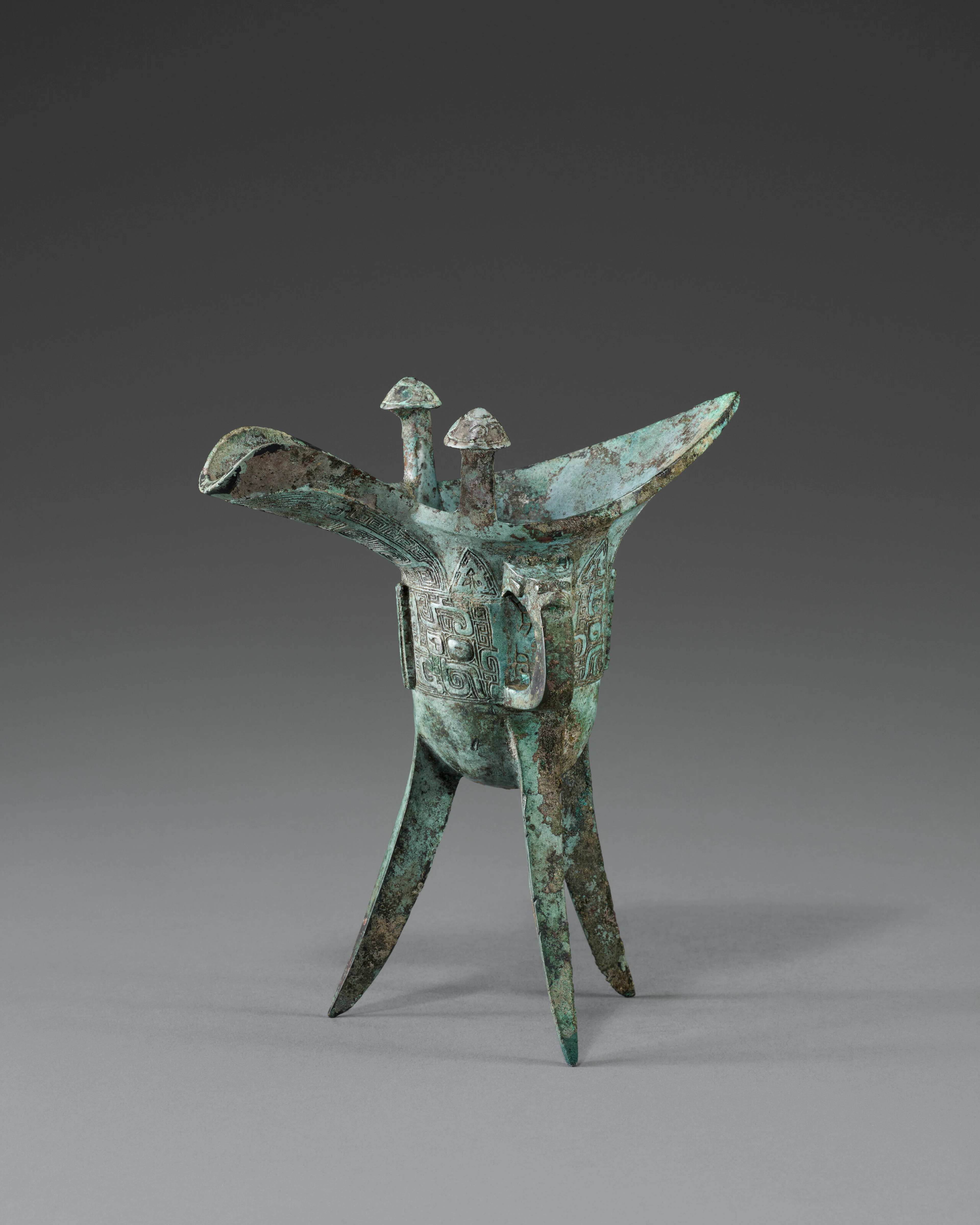 A Bronze Ritual Tripod Wine Vessel, Jue