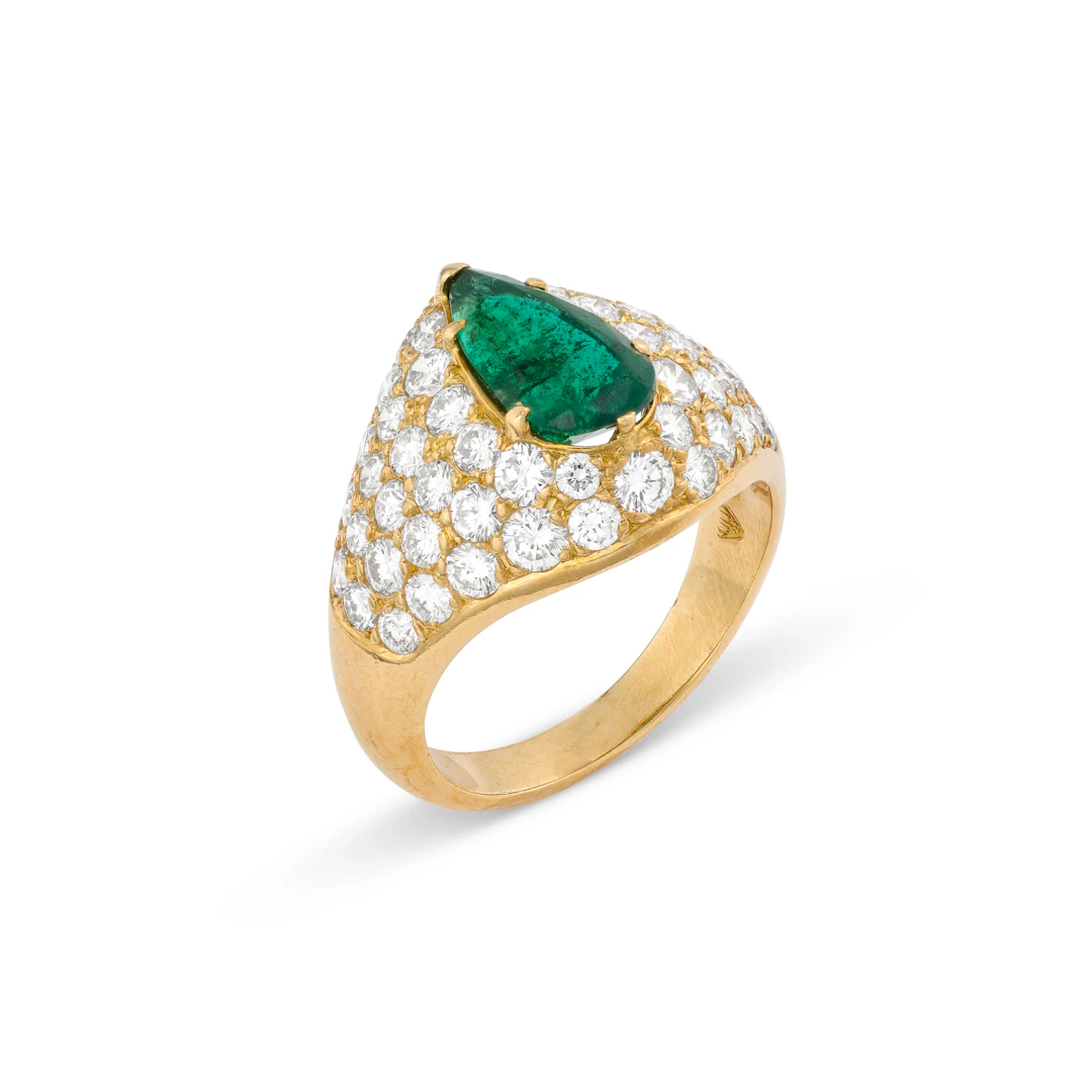 Van Cleef & Arpels Emerald and Diamond Ring