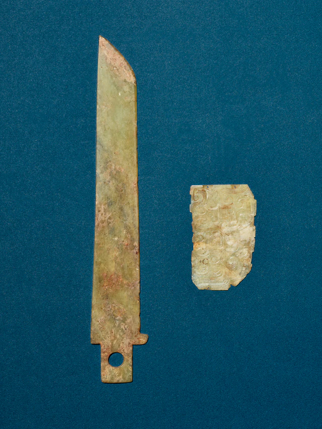 A Jade Ceremonial Blade and a Jade 'Dragon' Ornament