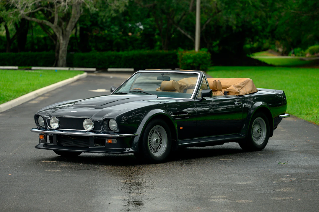 1989 Aston Martin V8 Vantage Volante ‘X -Pack’