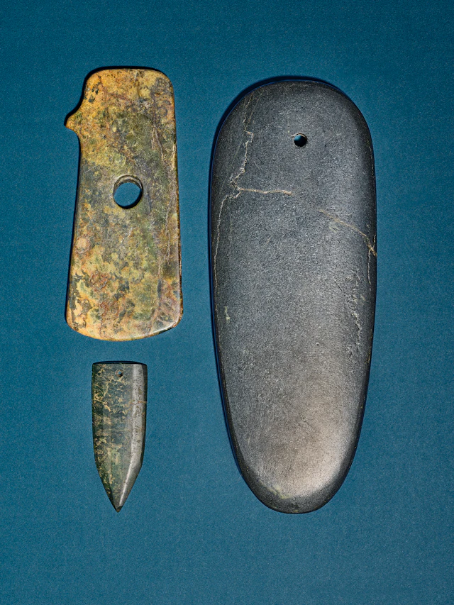 Three Jade Ceremonial Blades