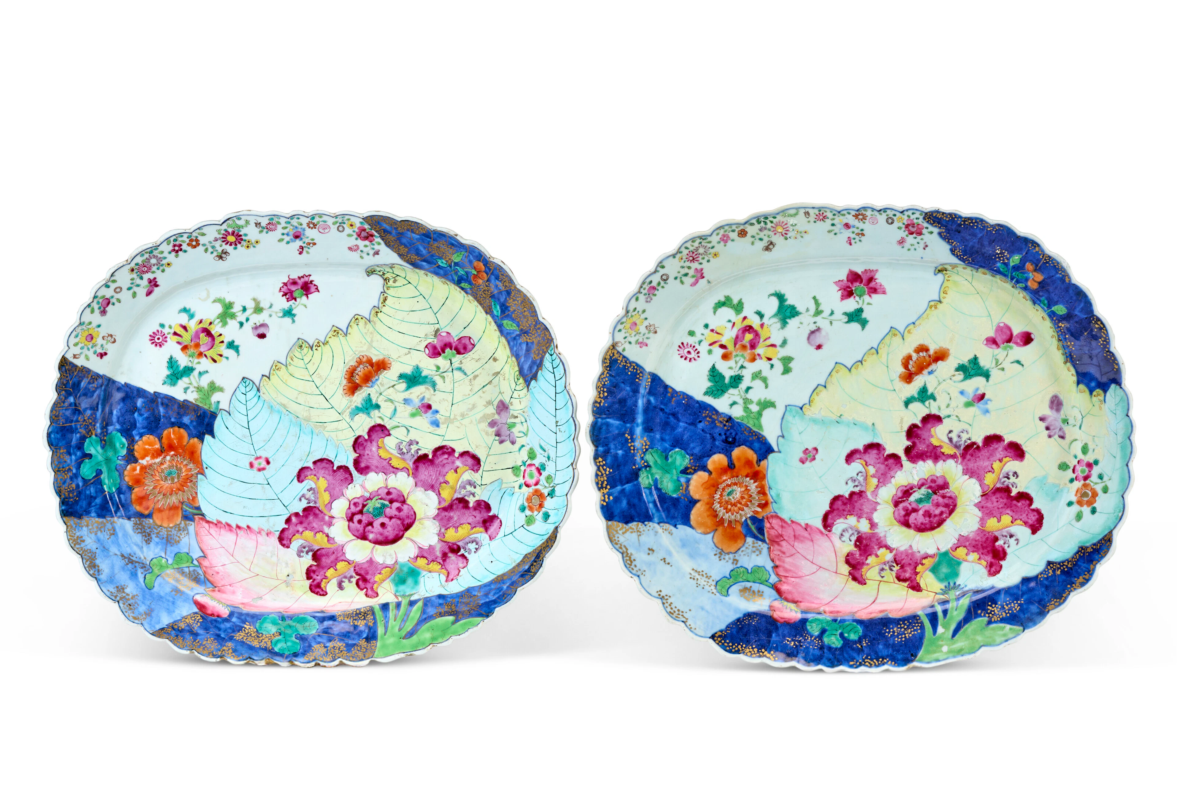 A Large Pair of Chinese Export Porcelain 'Tobacco Leaf' Chargers