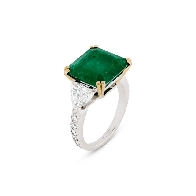 Emerald and Diamond Ring, Monture Boucheron