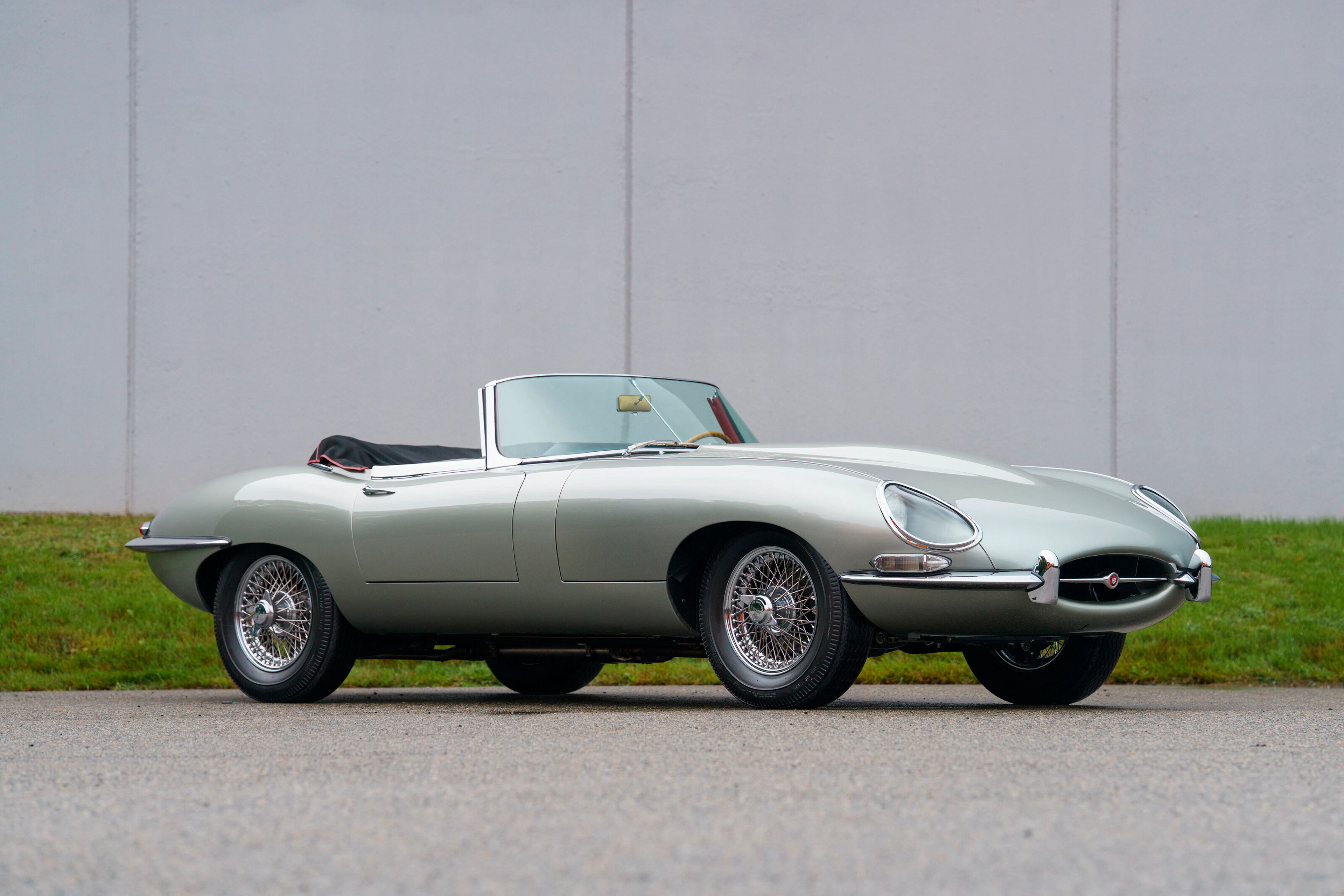1961 Jaguar E-Type Series I 3.8-Litre Roadster