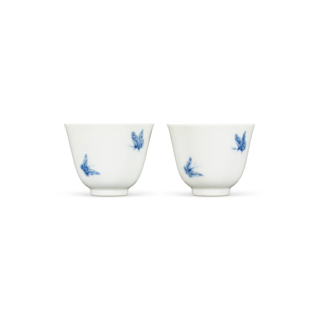 A Pair of Blue and White ‘Butterfly’ Cups