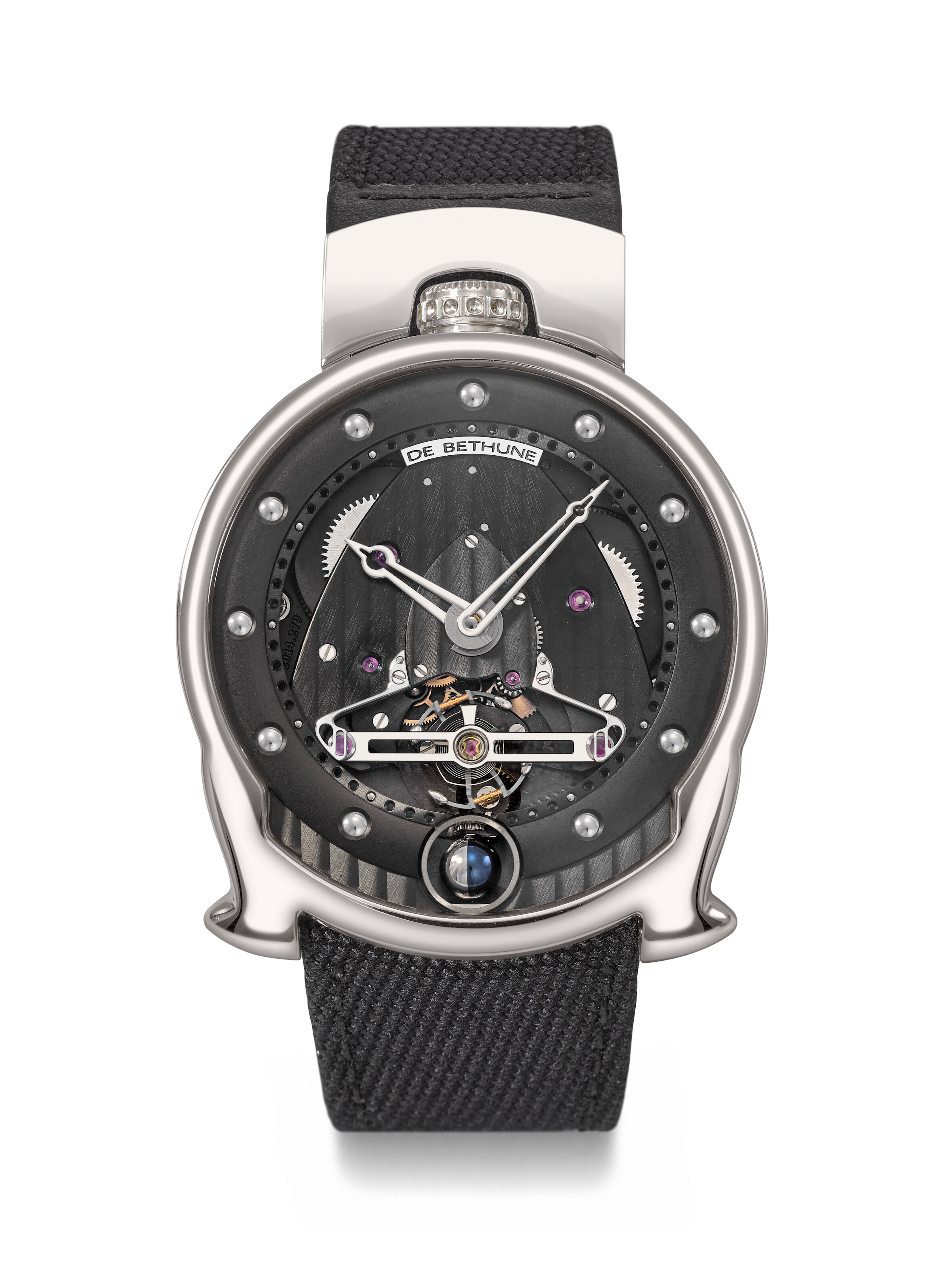 DE BETHUNE. AN EXTREMELY RARE AND AVANT-GARDE PLATINUM SEMI-SKELETONIZED