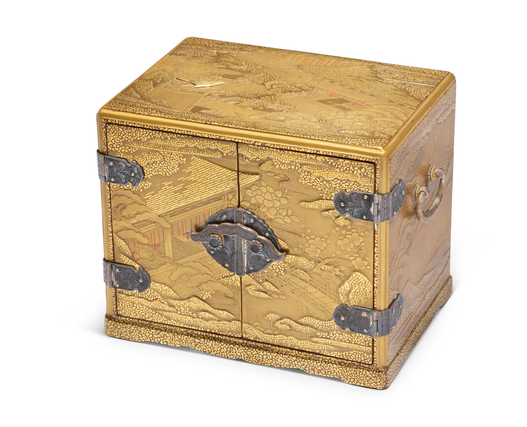 A Gold Lacquer Kodansu (Small Cabinet)