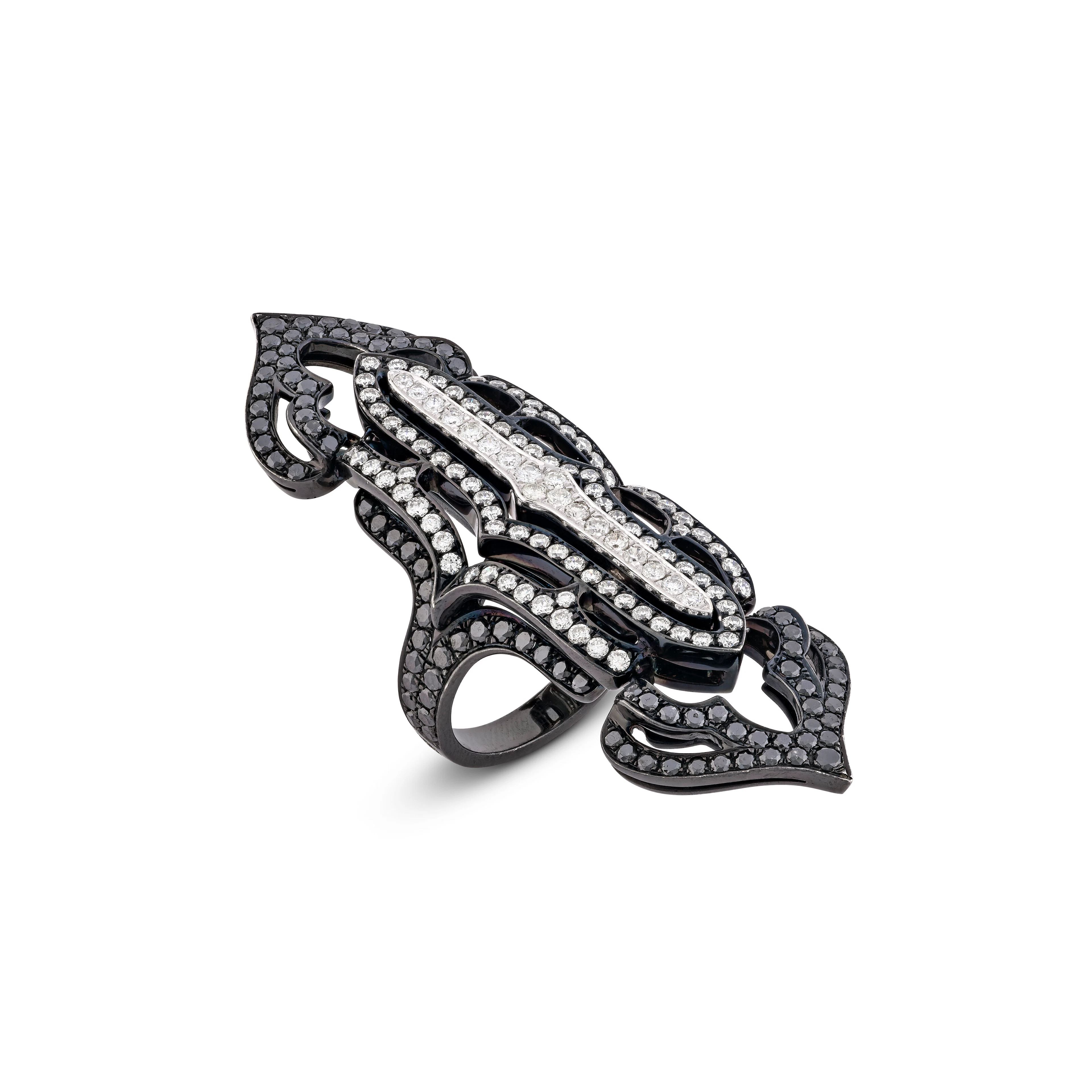 Diamond and Coloured Diamond Ring