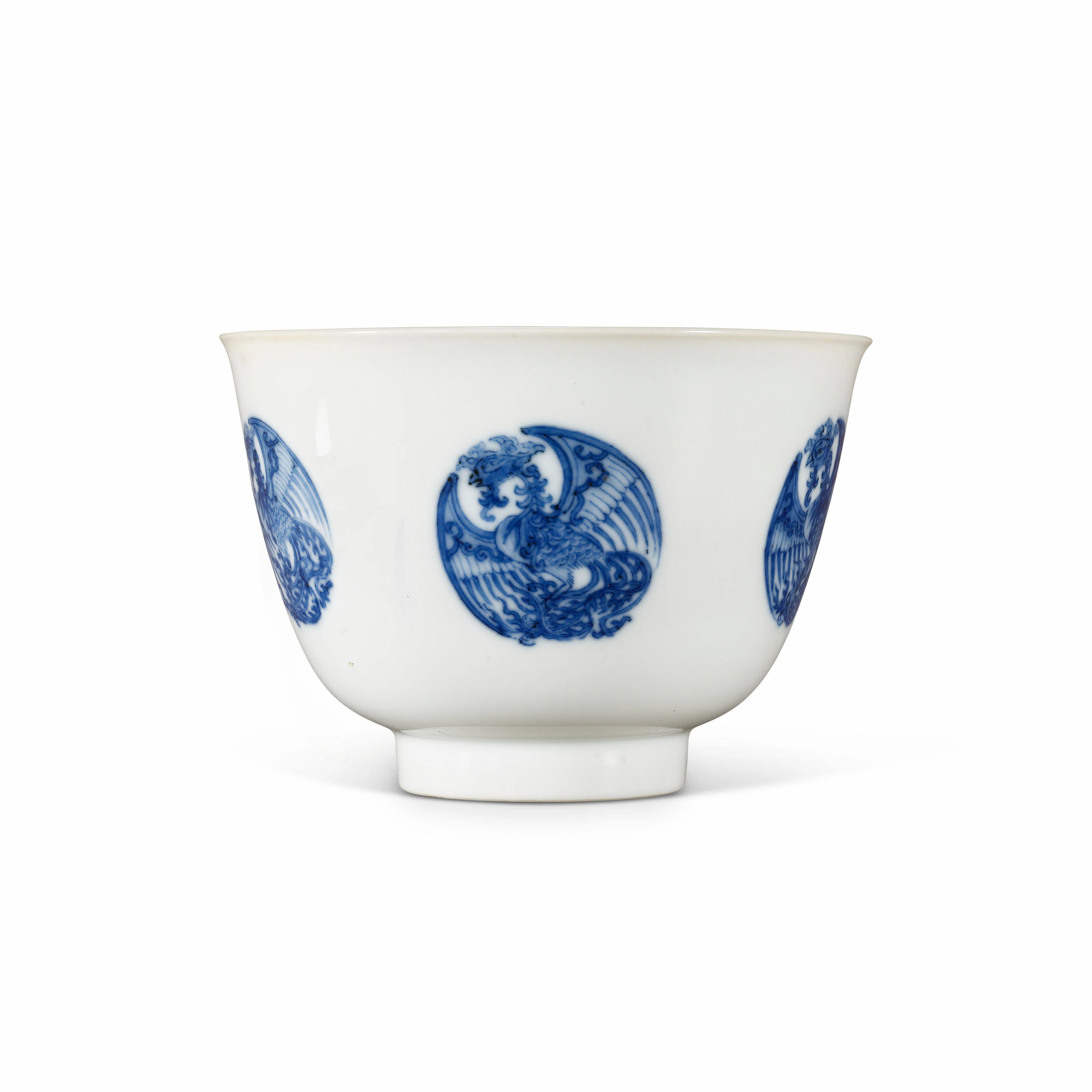A Rare Blue and White ‘Phoenix Medallion’ Cup