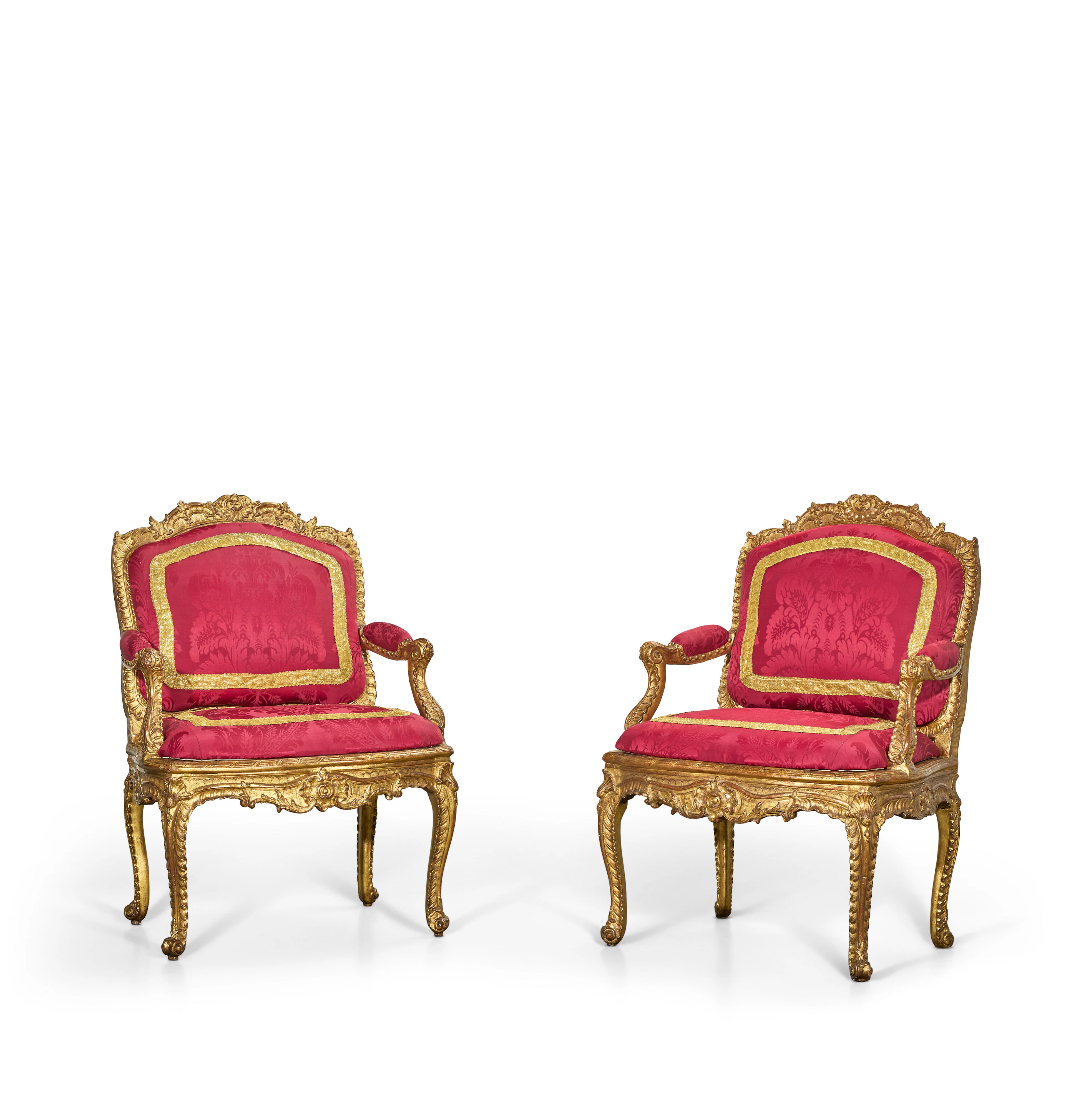Paire De Fauteuils Cannés Royaux Du Début De L'époque Louis Xv