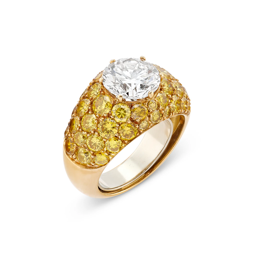 Van Cleef & Arpels Diamond and Coloured Diamond Ring