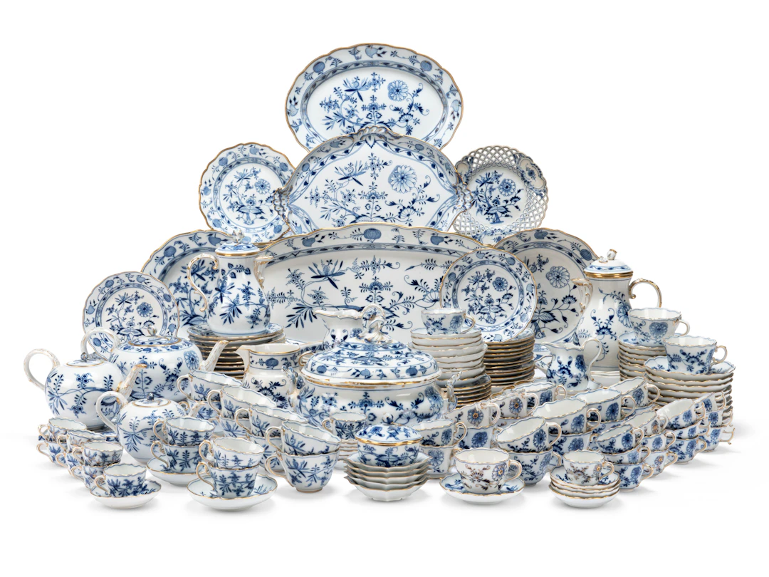 A Meissen Porcelain Composite Blue and White Onion Pattern Part Dinner