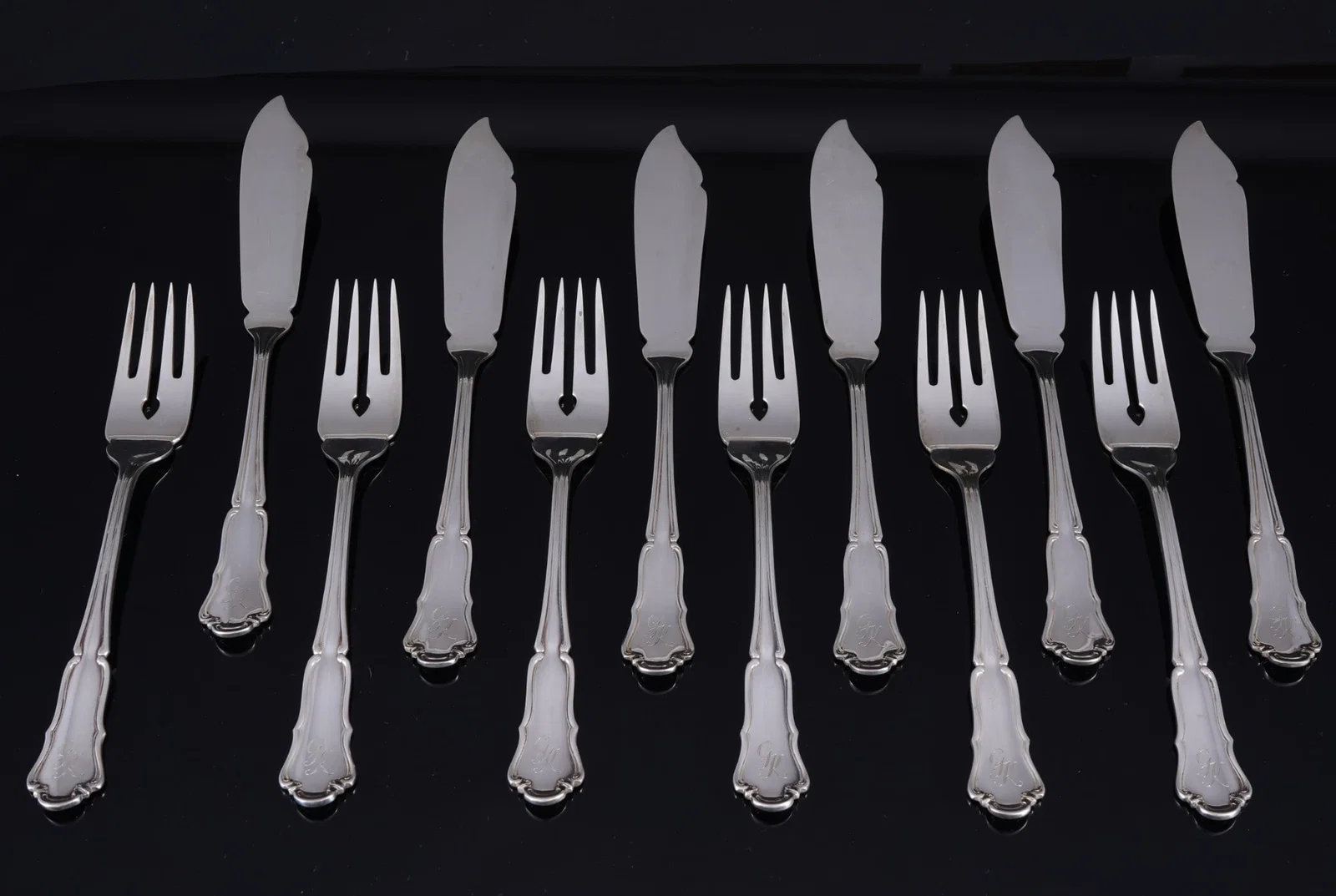 Wilkens Dresden Baroque 800 silver fish cutlery for 6 persons