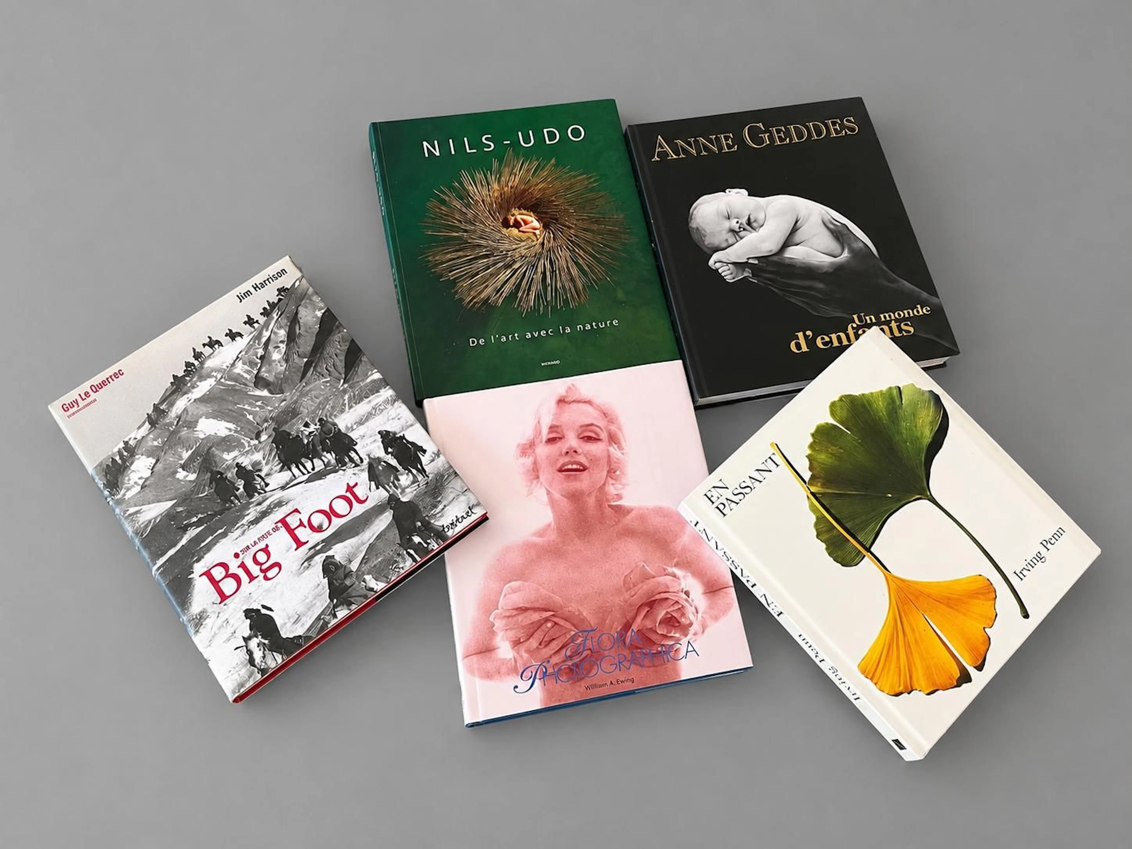 A set of five books on photography. - Lot 102