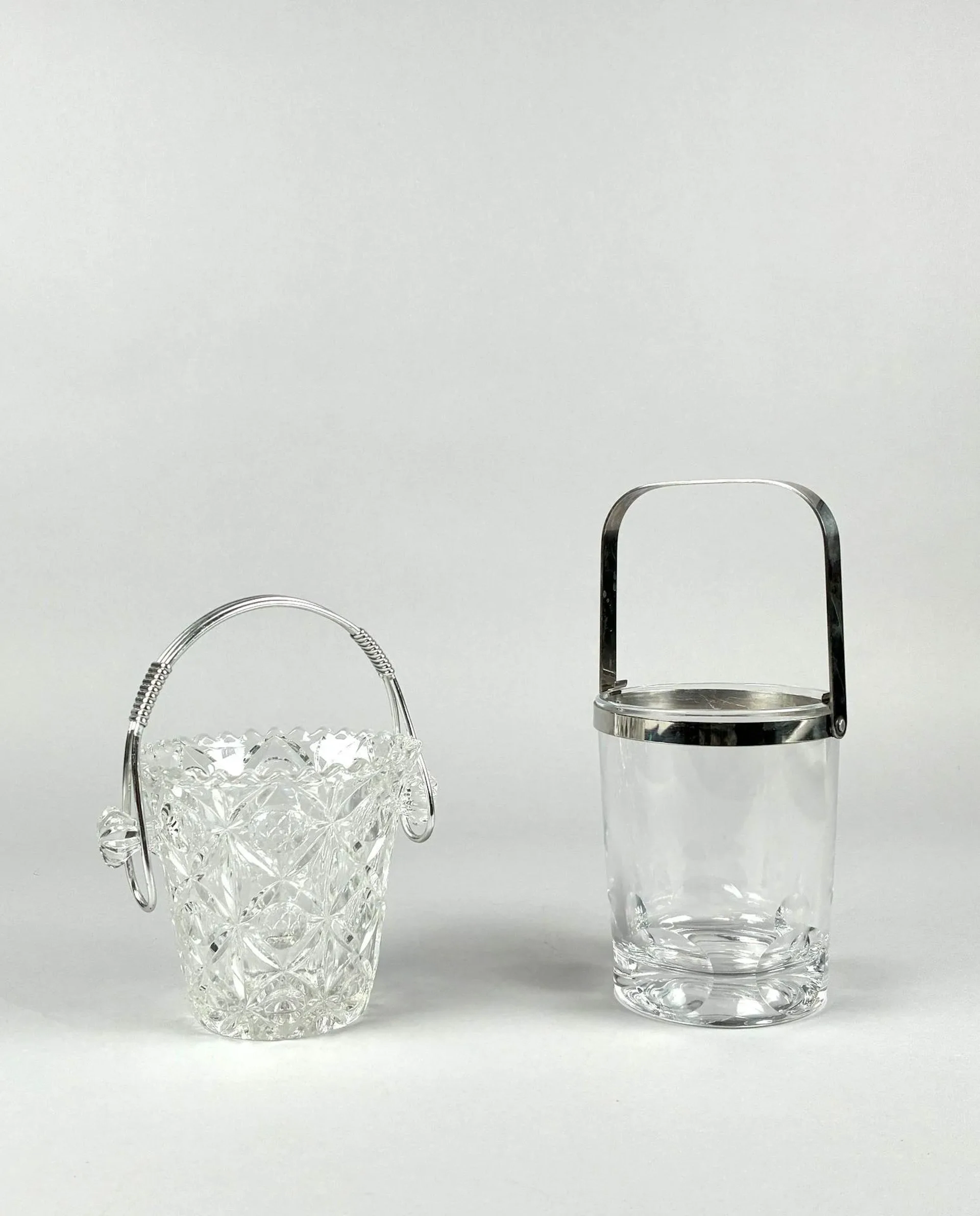 Two crystal ice buckets, one in cut crystal (12 x 16 cm), th - Lot 7