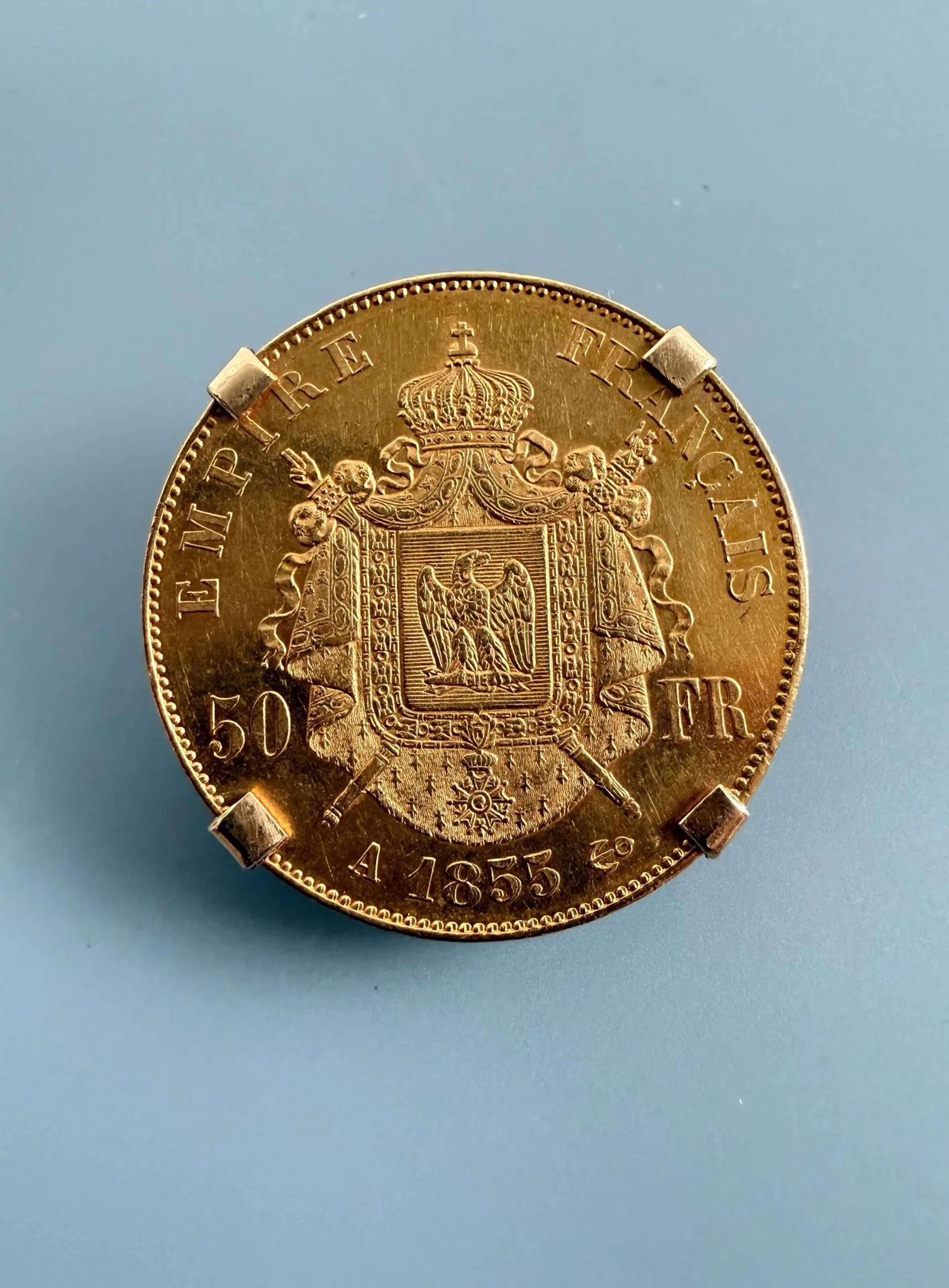 750-thousandths yellow gold brooch (eagle-head hallmark) ado - Lot 10